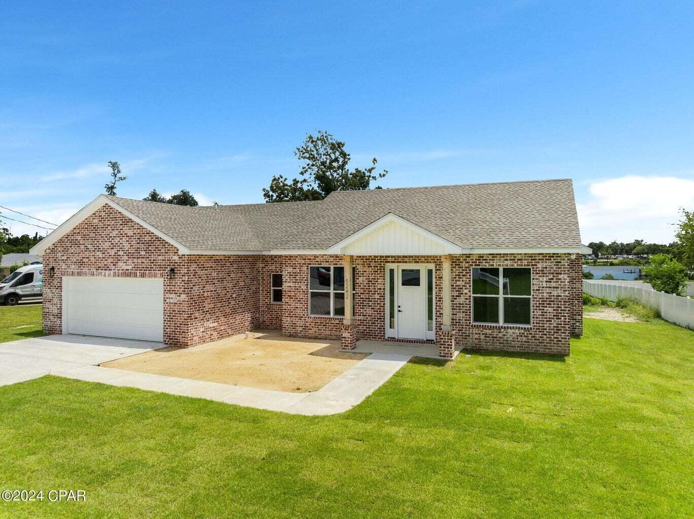 CROWN POINT - Residential