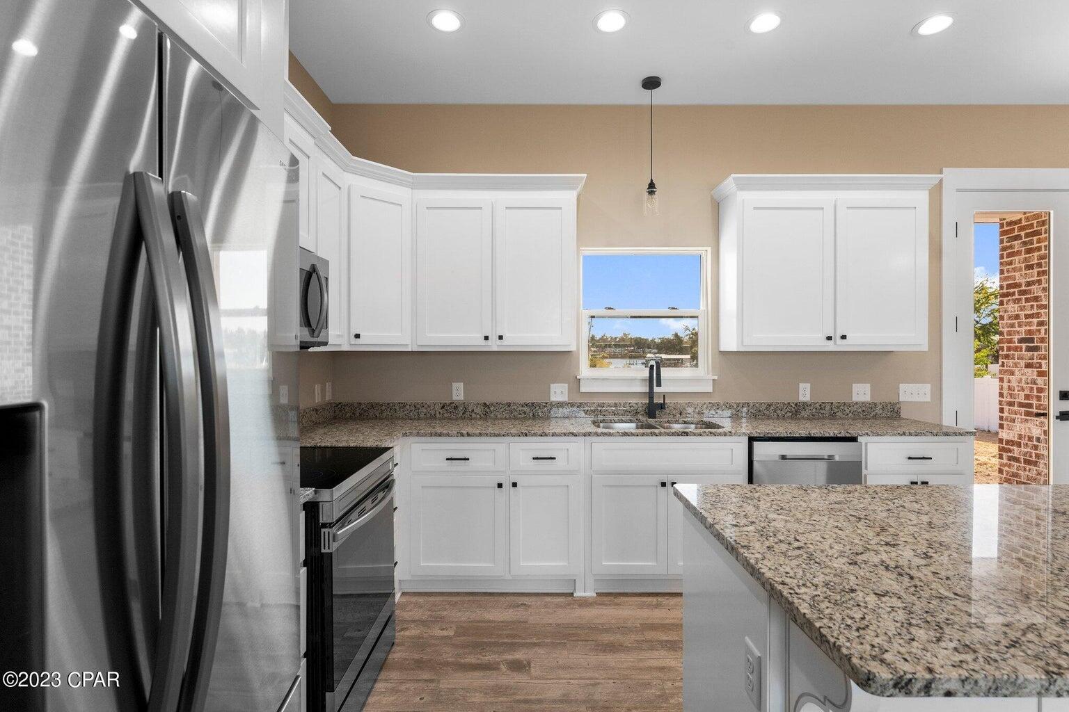 CROWN POINT - Residential