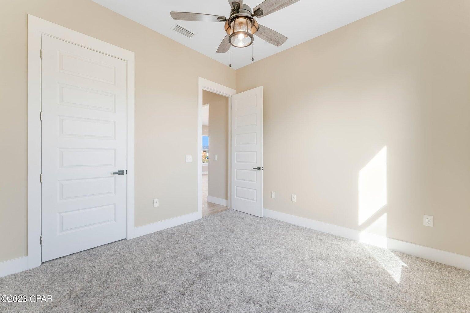 CROWN POINT - Residential