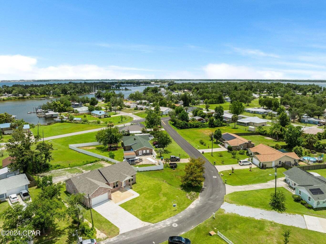 CROWN POINT - Residential