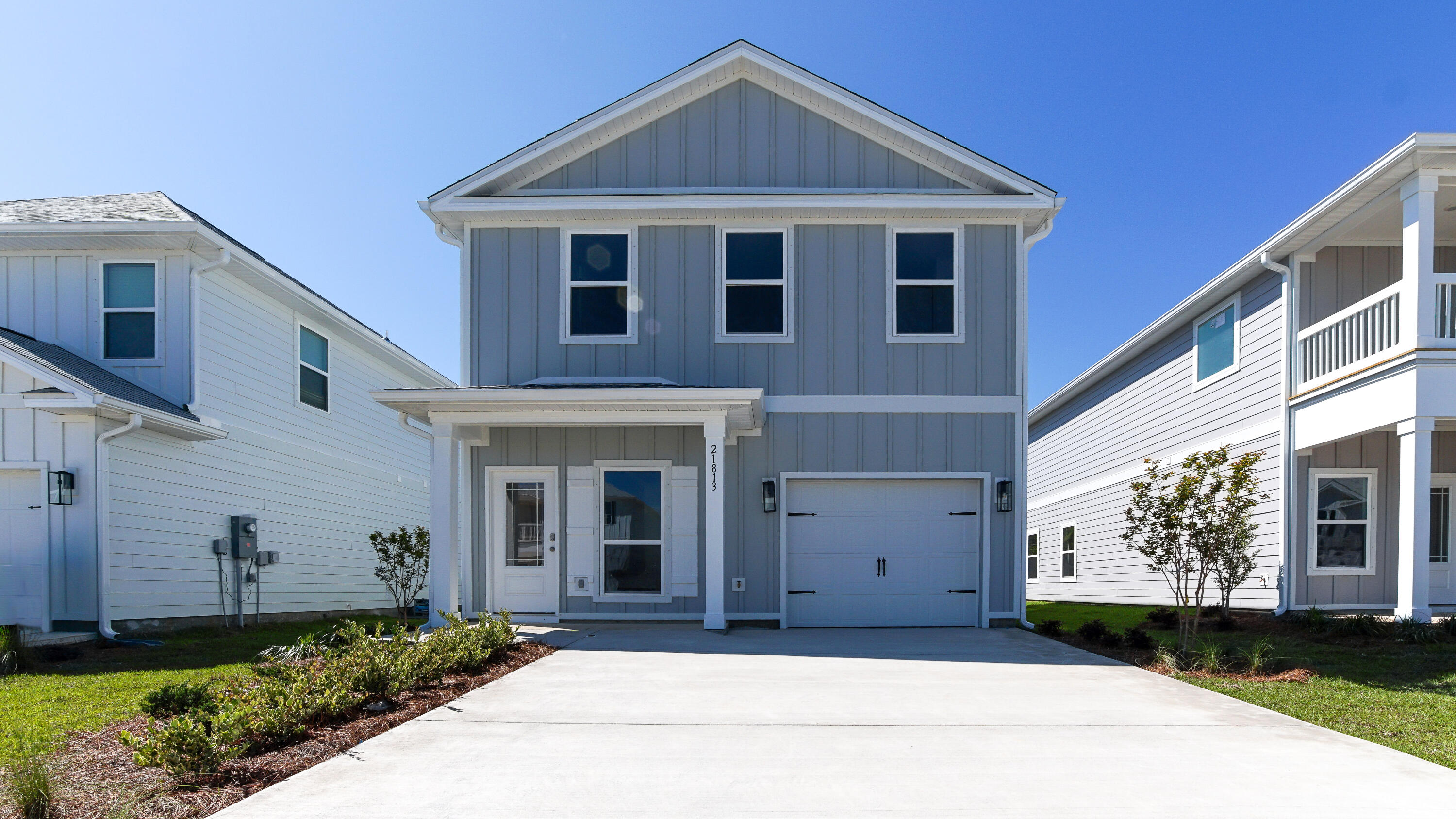 Kelly Street Pines is an intimate 17 home Panama City Beach community located less than a half mile from the Gulf of Mexico. Experience the beach lifestyle living at Kelly Street Pines with easy beach access, conveniently located to explore outdoor activities at Lake Powell, Camp Helen State Park, Conservation Park, and indulge in premier shopping, dining, and entertainment at Pier Park. |