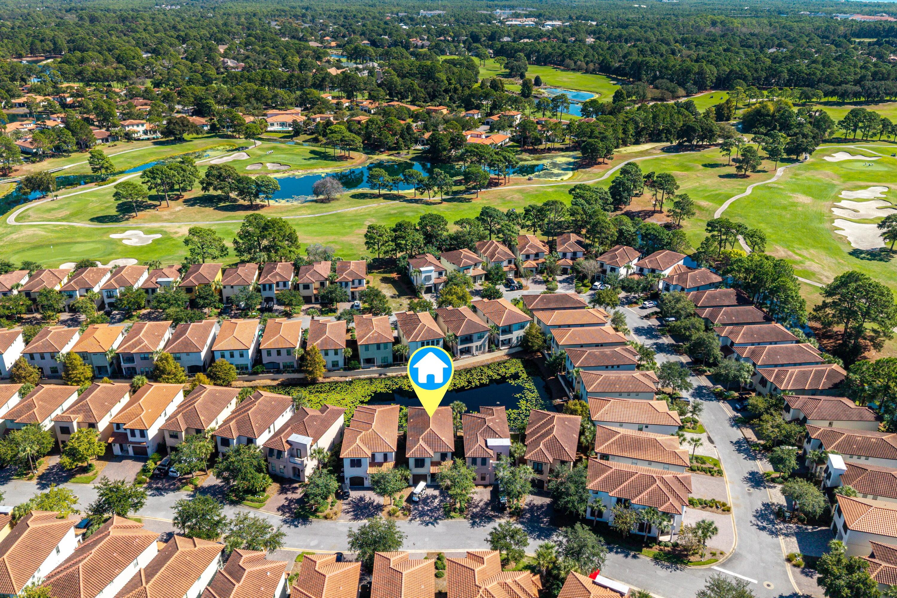 VILLA LAGO - Residential