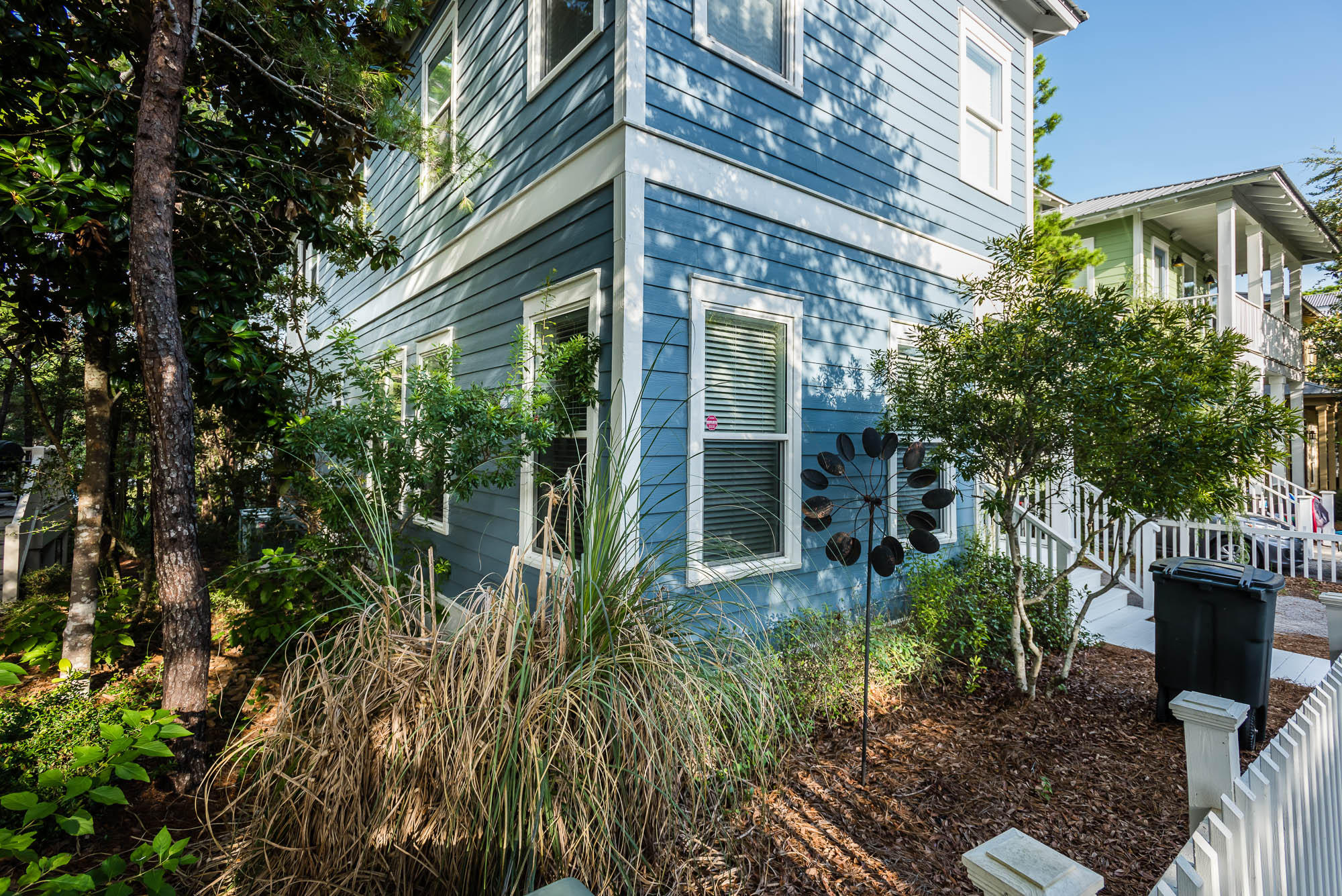 SUMMER'S EDGE - Residential