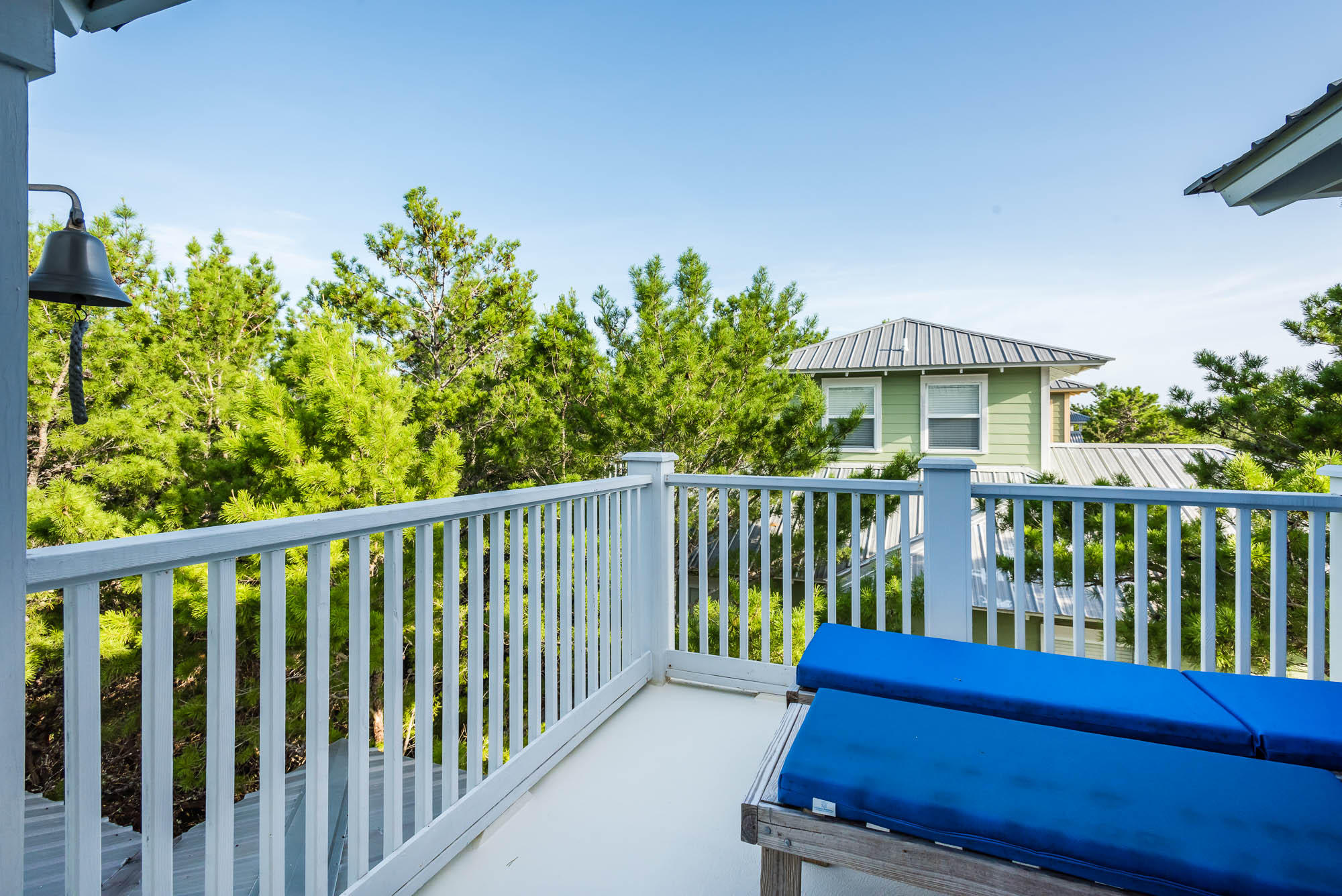 SUMMER'S EDGE - Residential