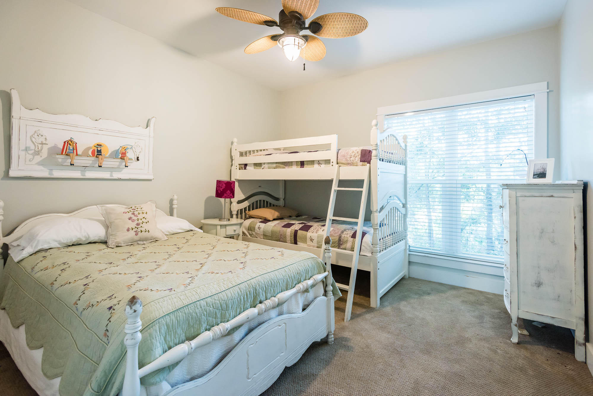 SUMMER'S EDGE - Residential