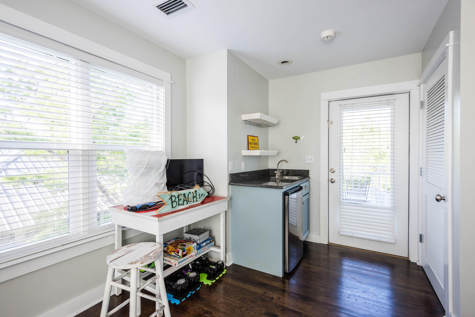 SUMMER'S EDGE - Residential