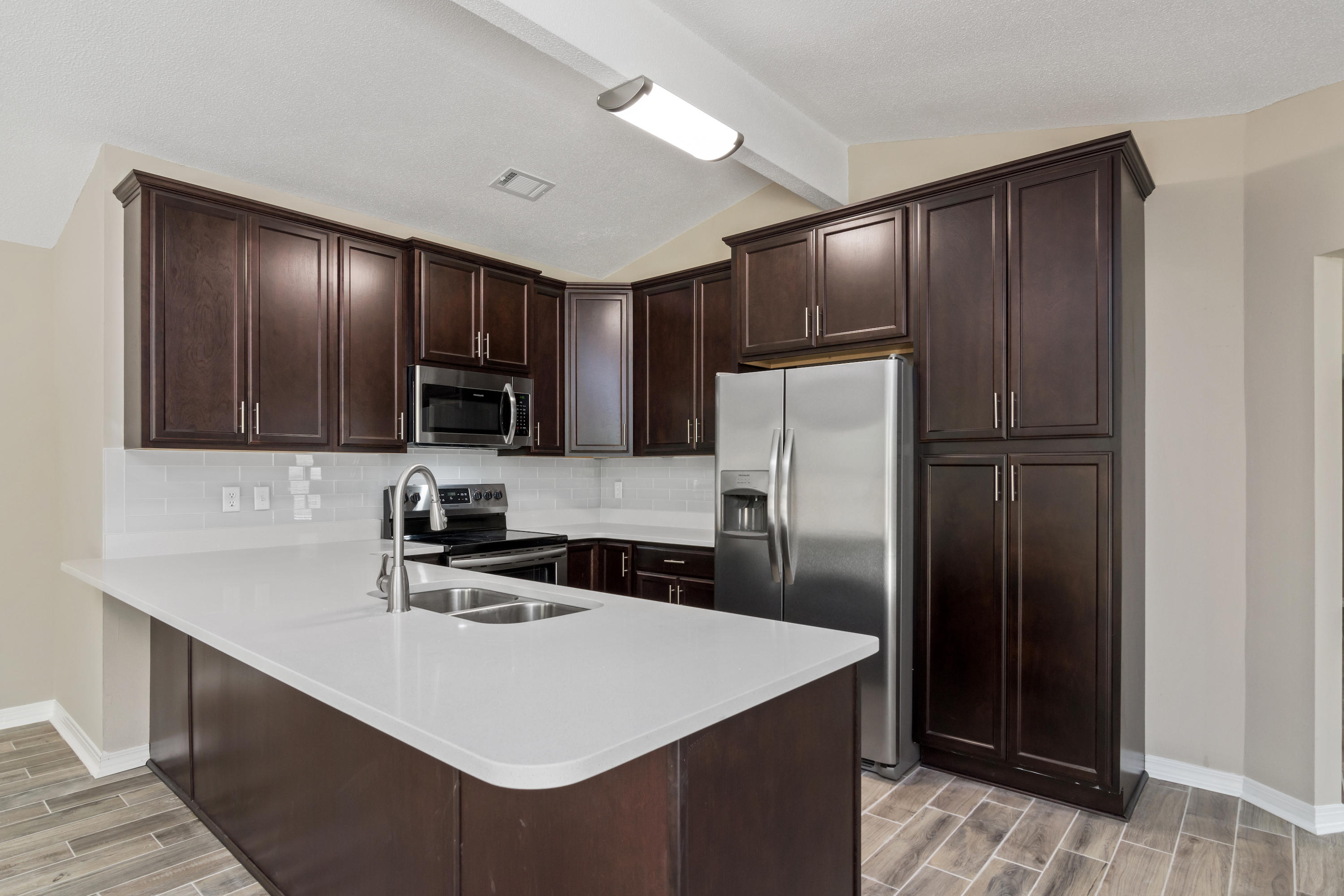 LANTERN RIDGE S/D PH 2 - Residential