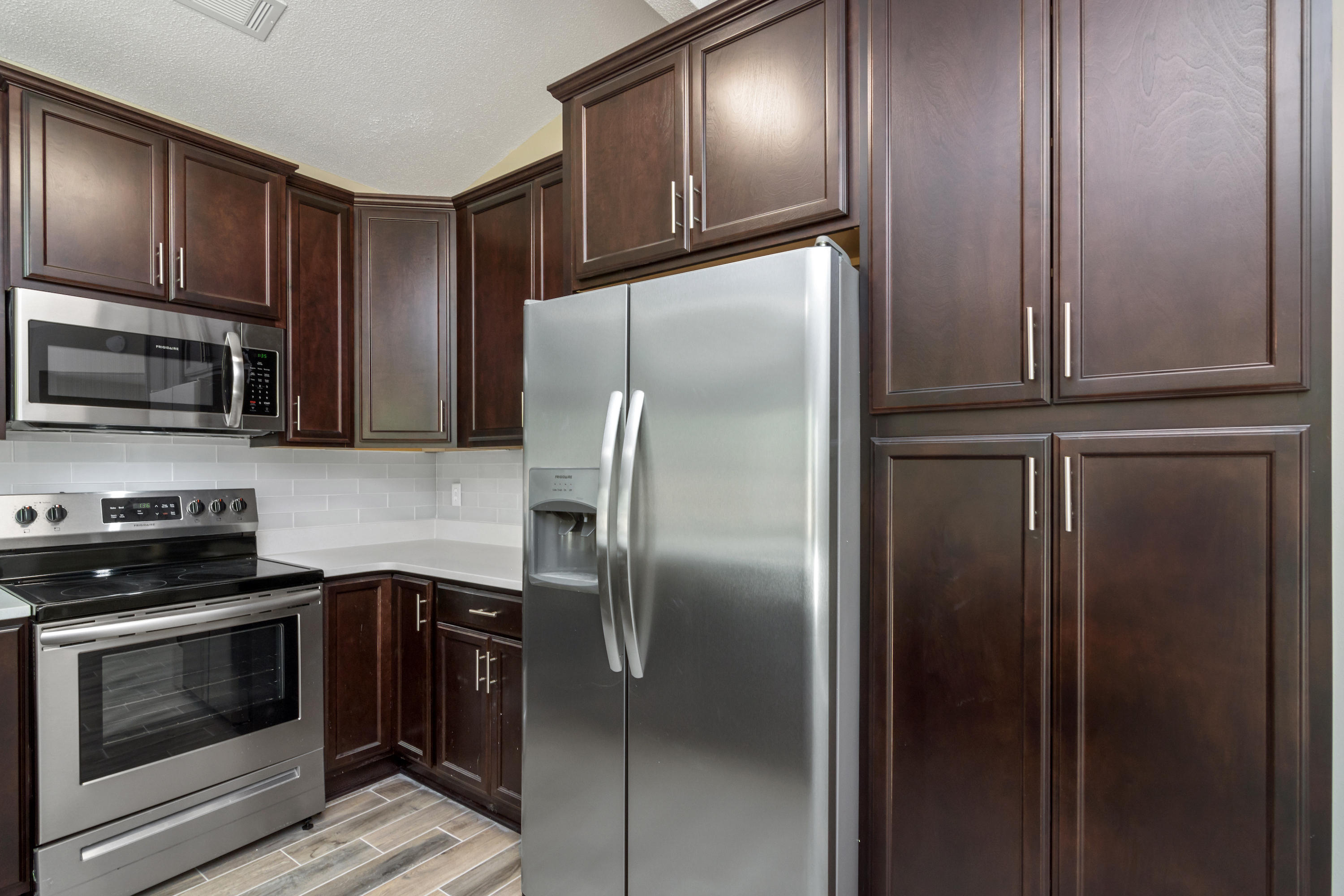 LANTERN RIDGE S/D PH 2 - Residential