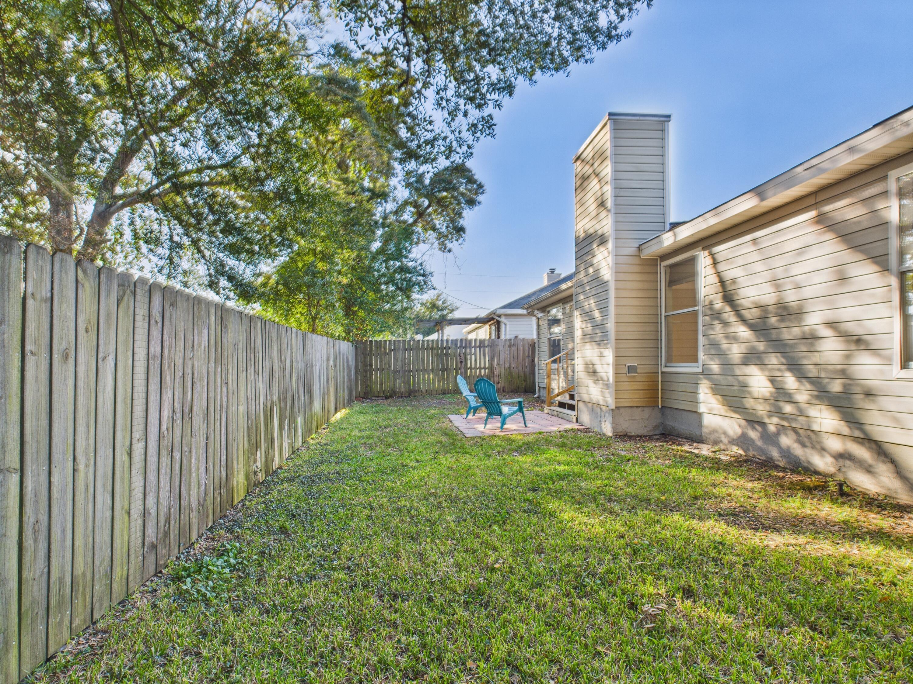 OLD TOWN PH 2 - Residential Lease