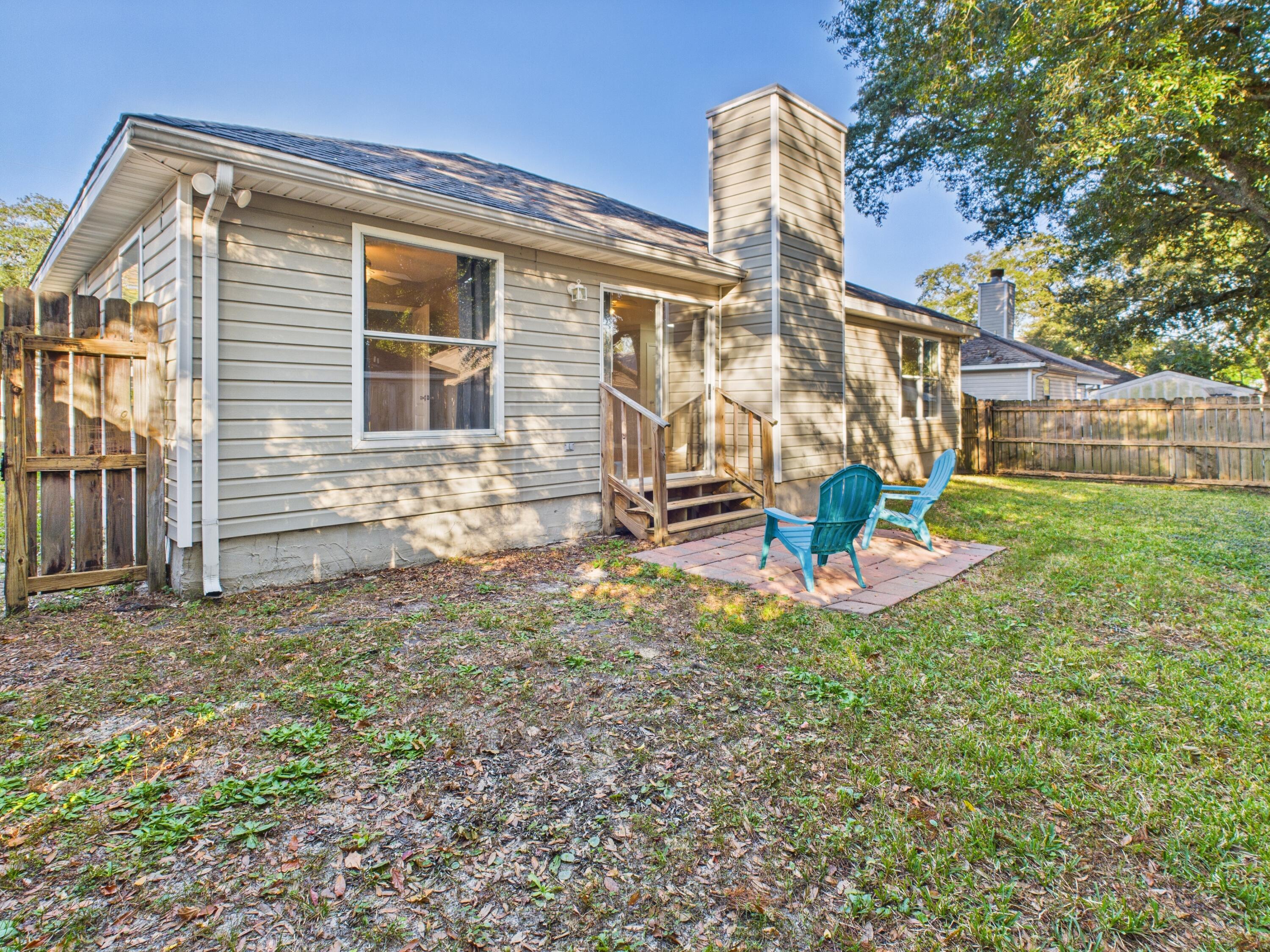 OLD TOWN PH 2 - Residential Lease