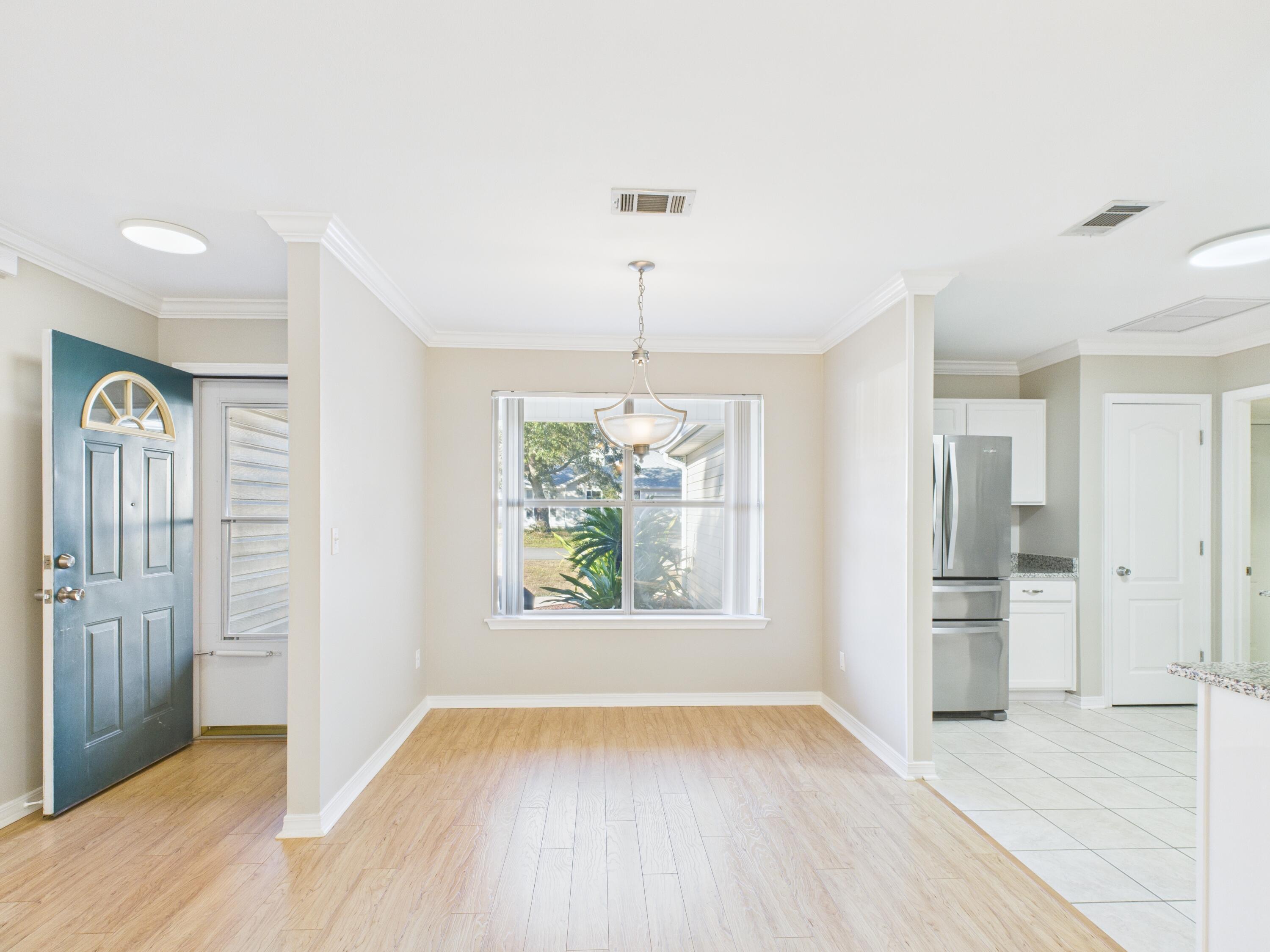 OLD TOWN PH 2 - Residential Lease