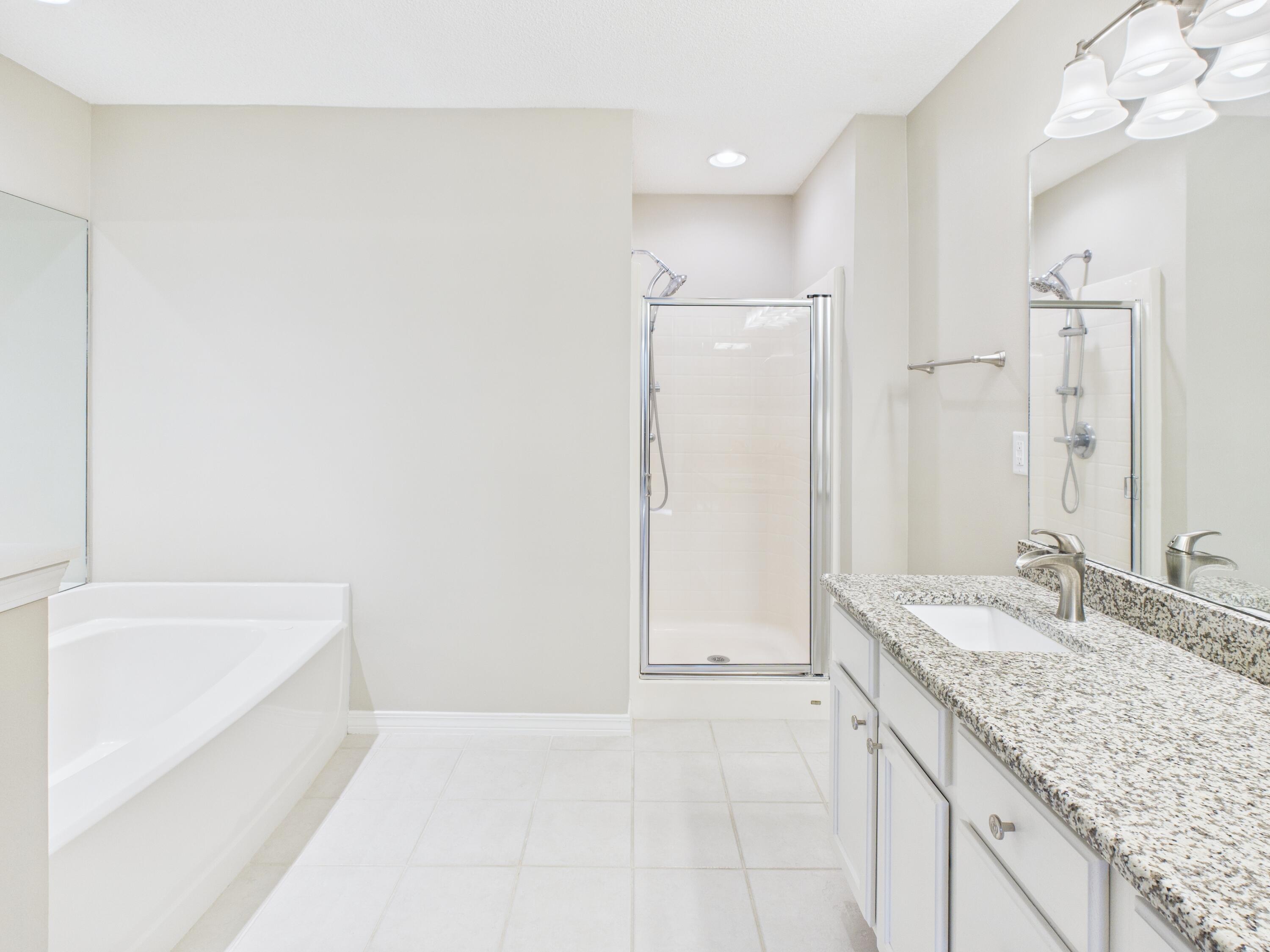 OLD TOWN PH 2 - Residential Lease