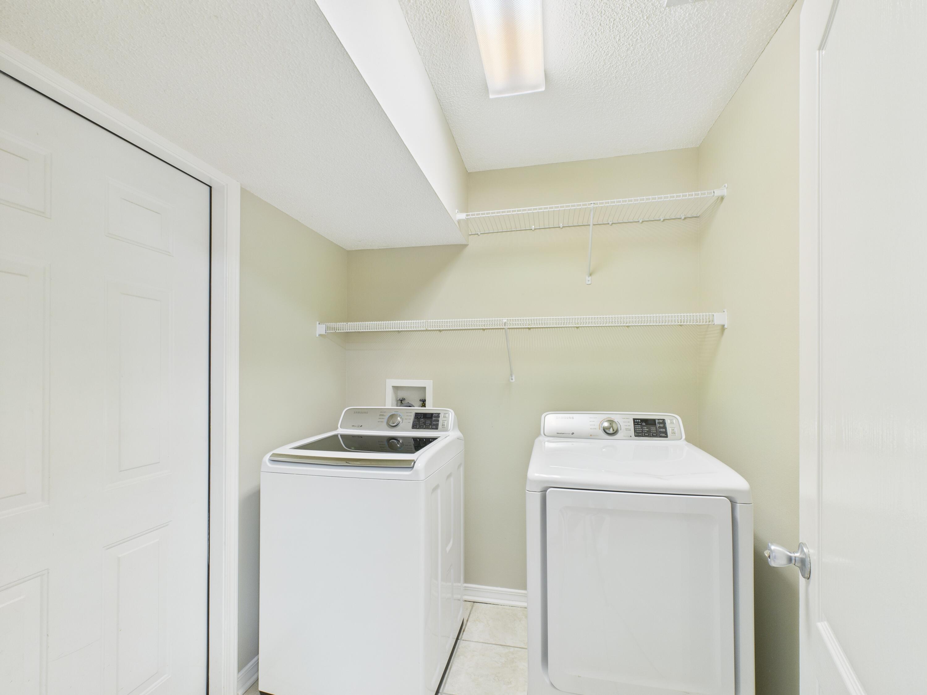 OLD TOWN PH 2 - Residential Lease