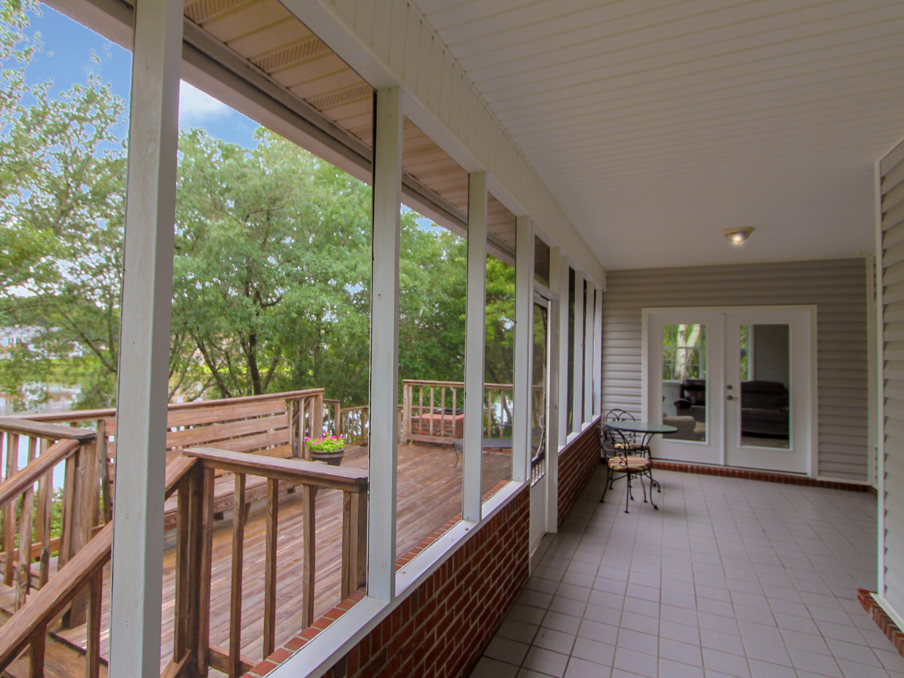 VILLAGE OF BOLTON AT BLUEWATER BAY - Residential