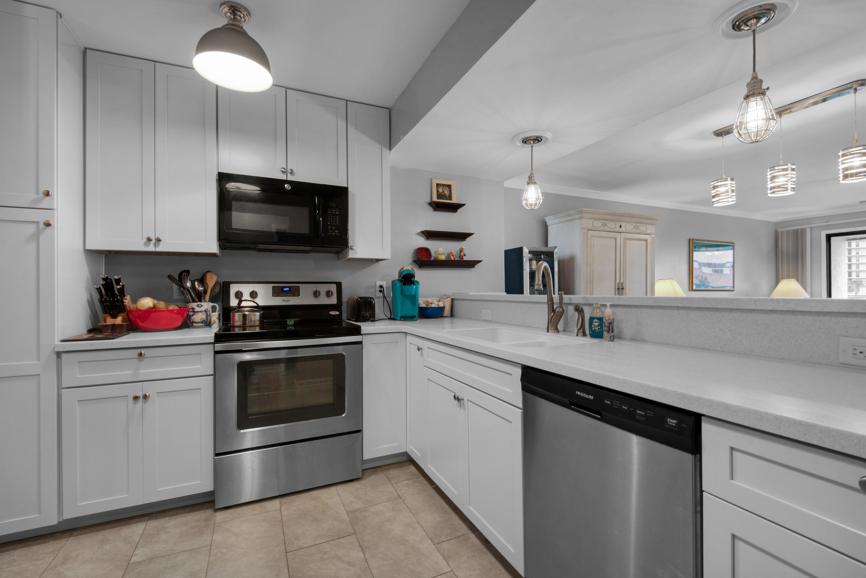 EDGEWATER GOLF VILLAS 2A CONDO - Residential