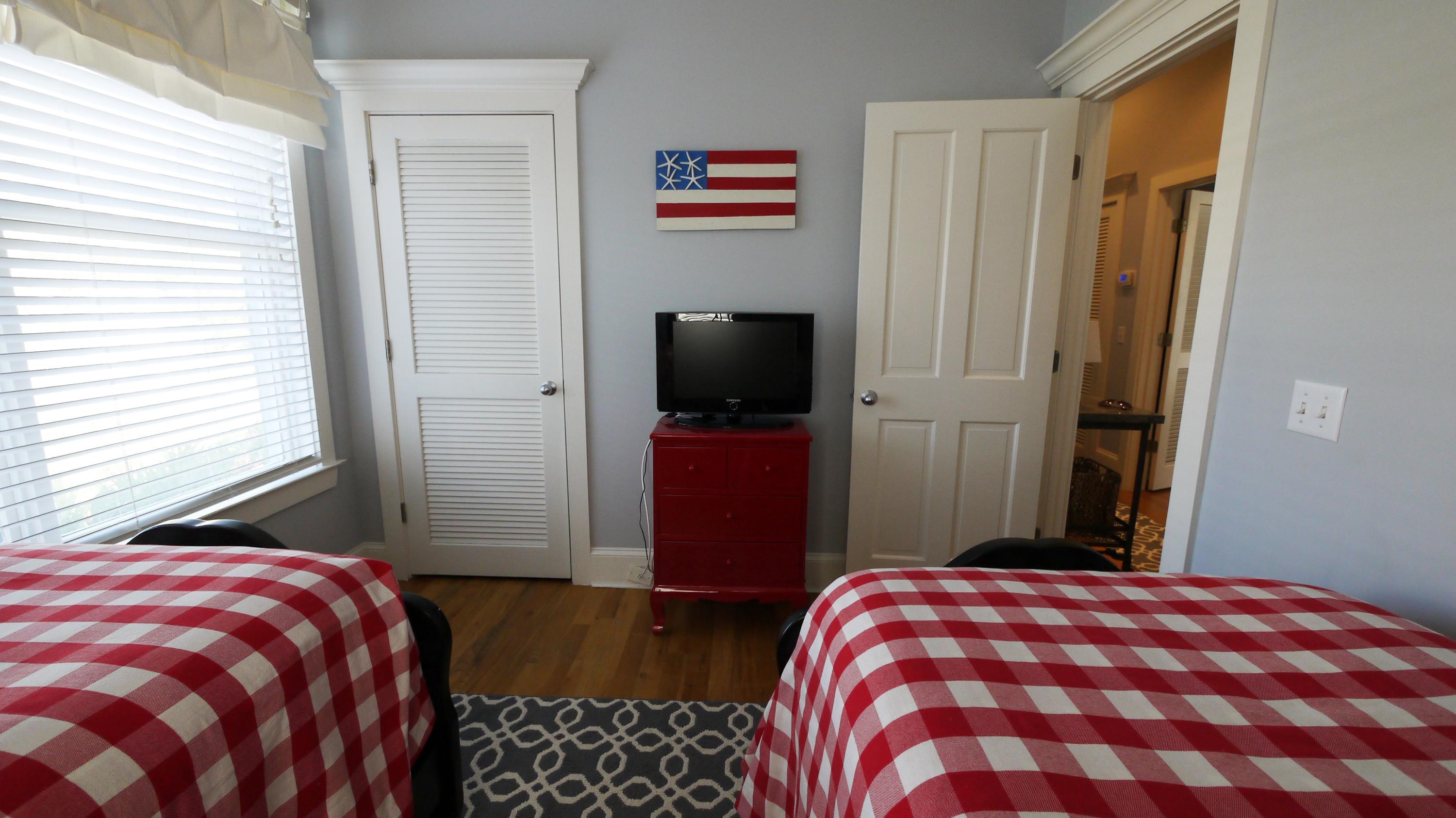 CARILLON BEACH - Residential