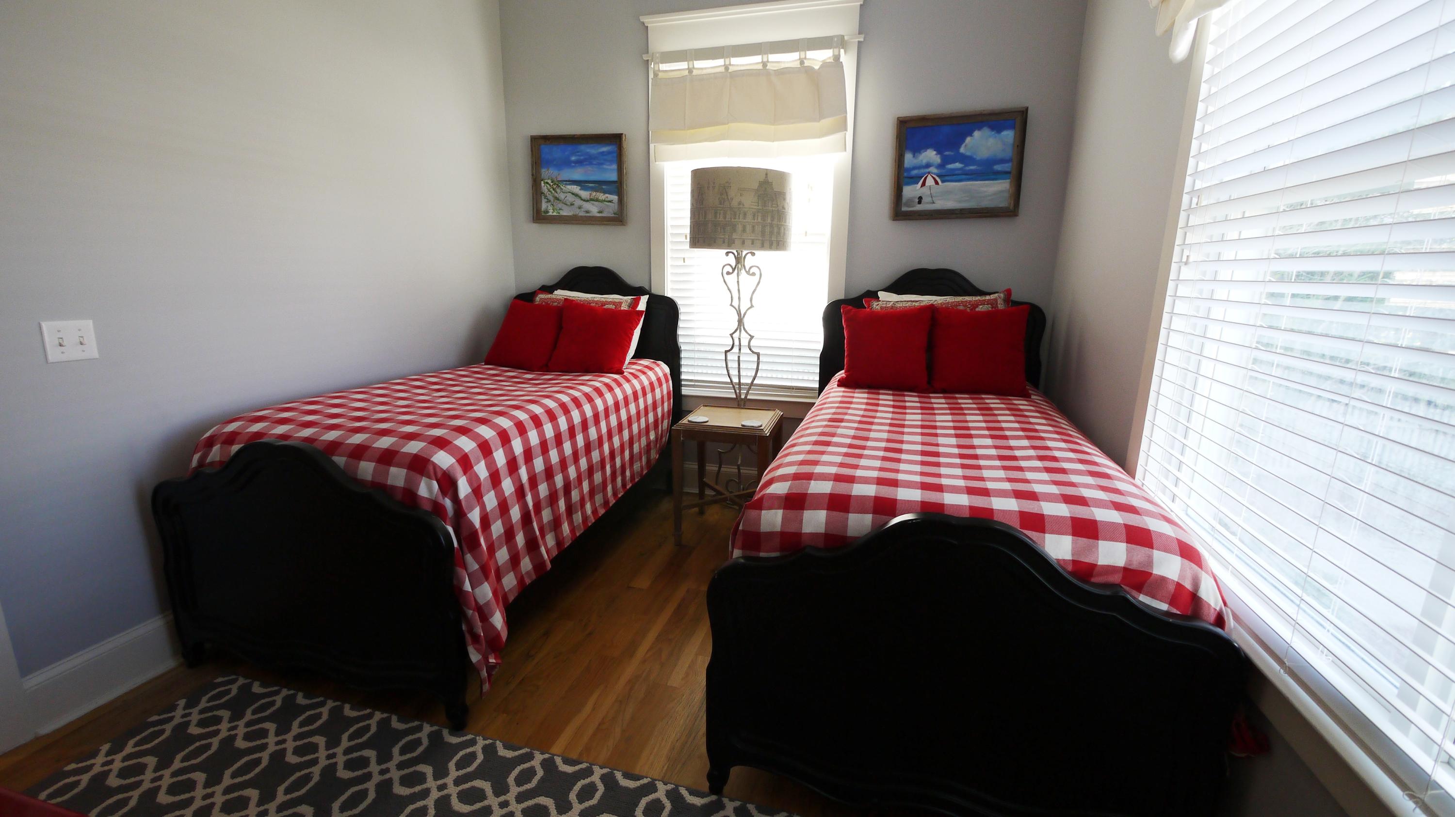 CARILLON BEACH - Residential