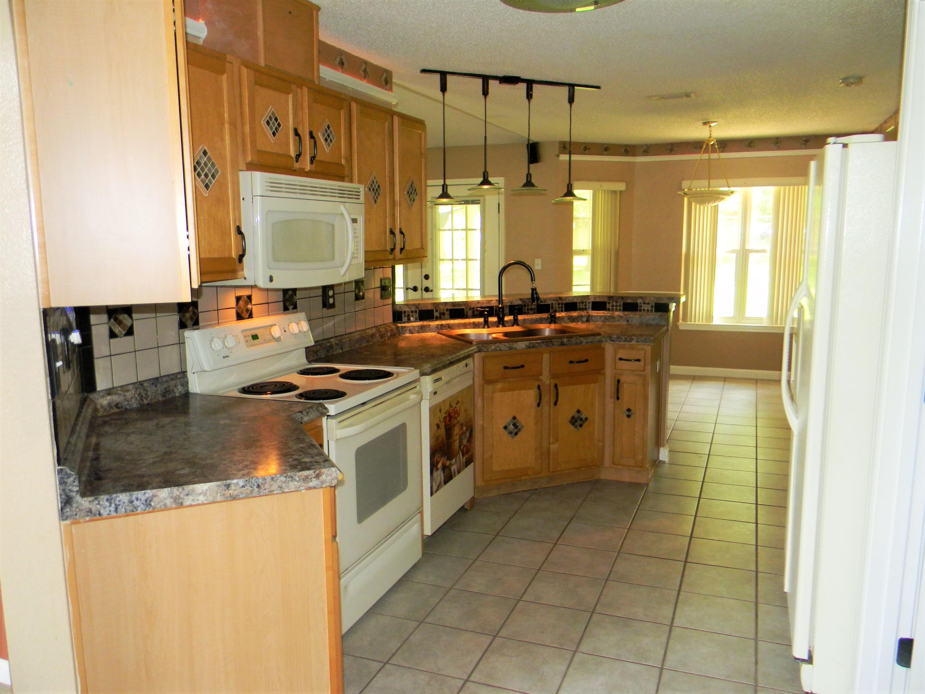 STAFFORD ESTATES - Residential