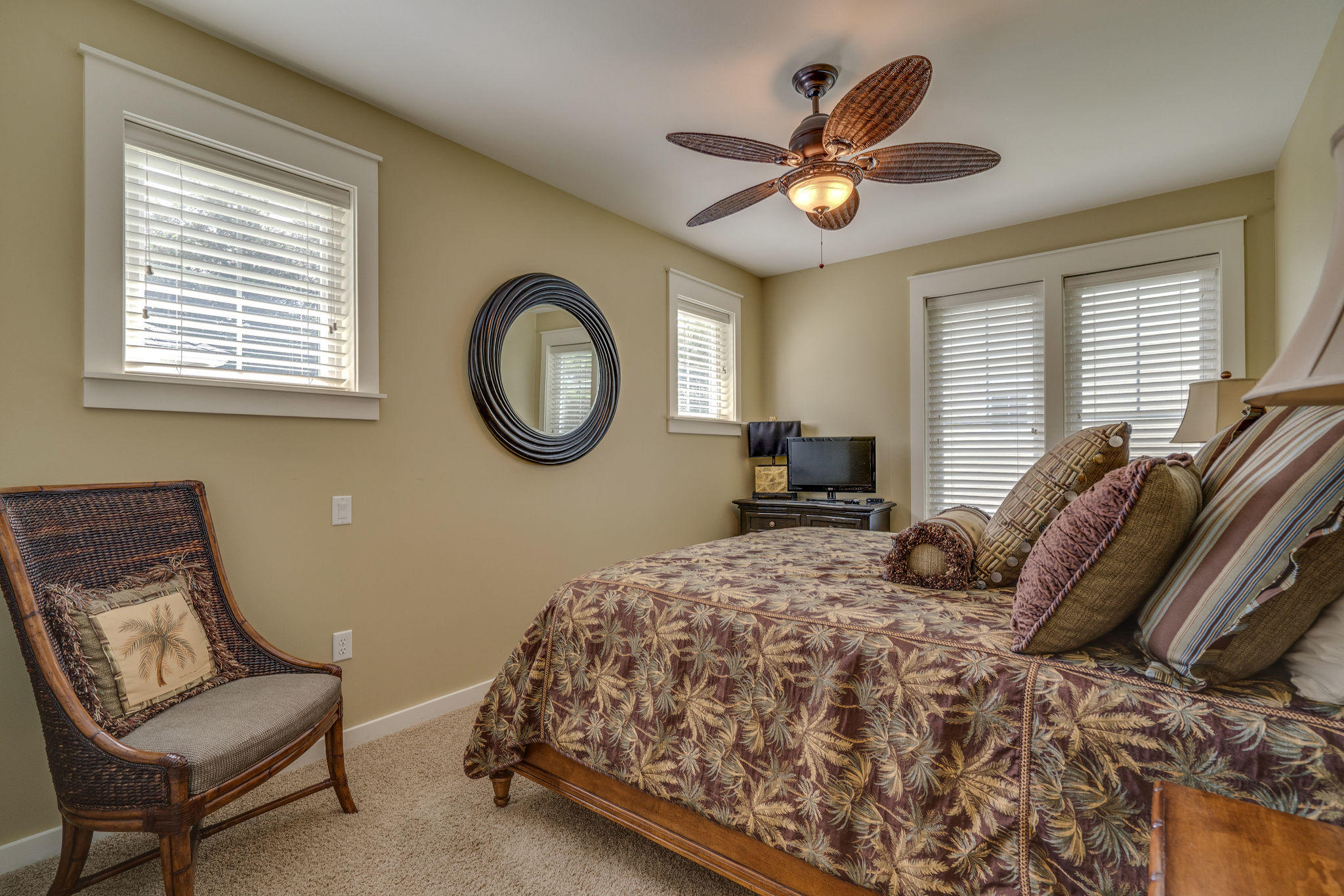 LAUREL GROVE - Residential