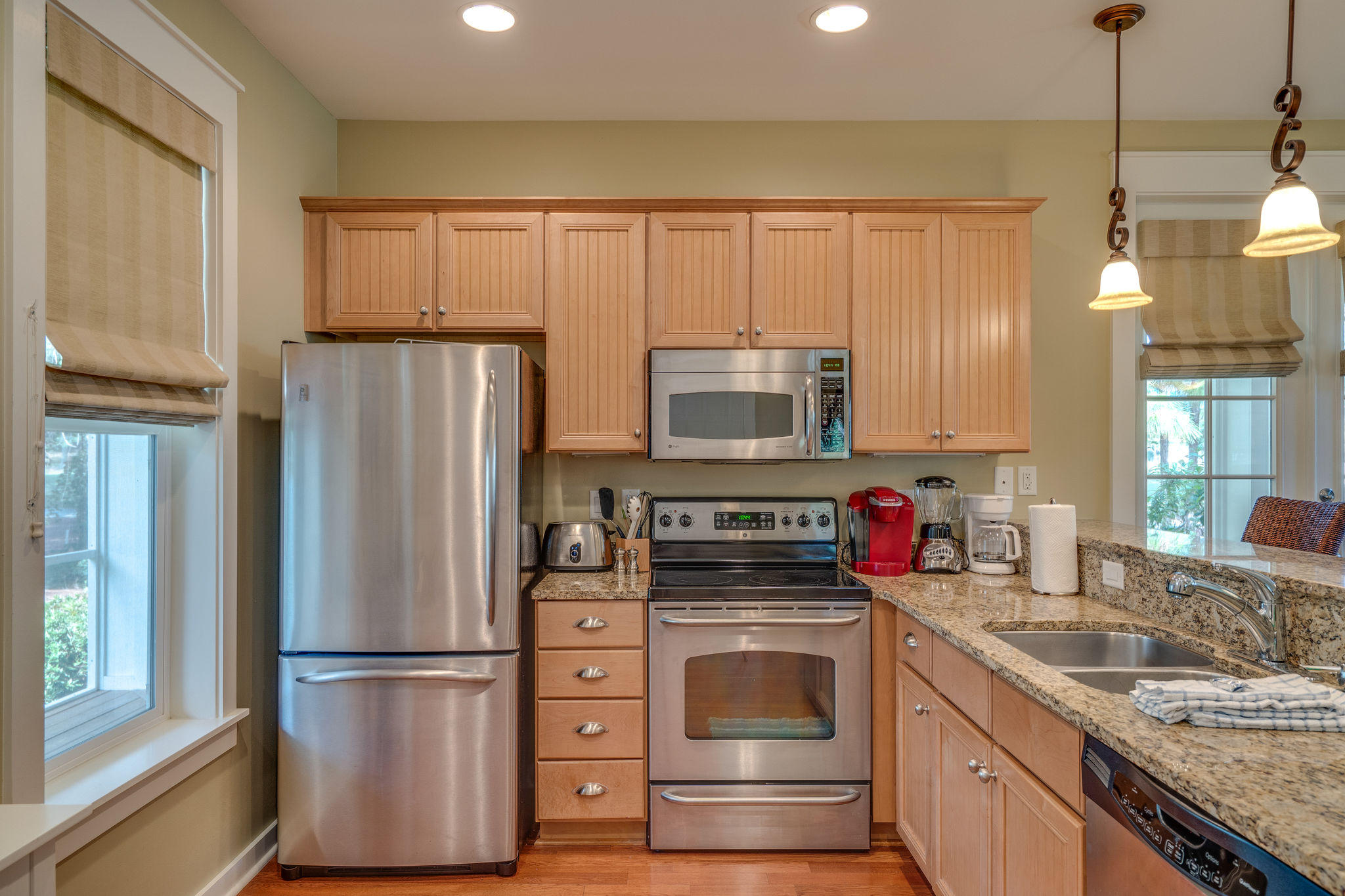 LAUREL GROVE - Residential