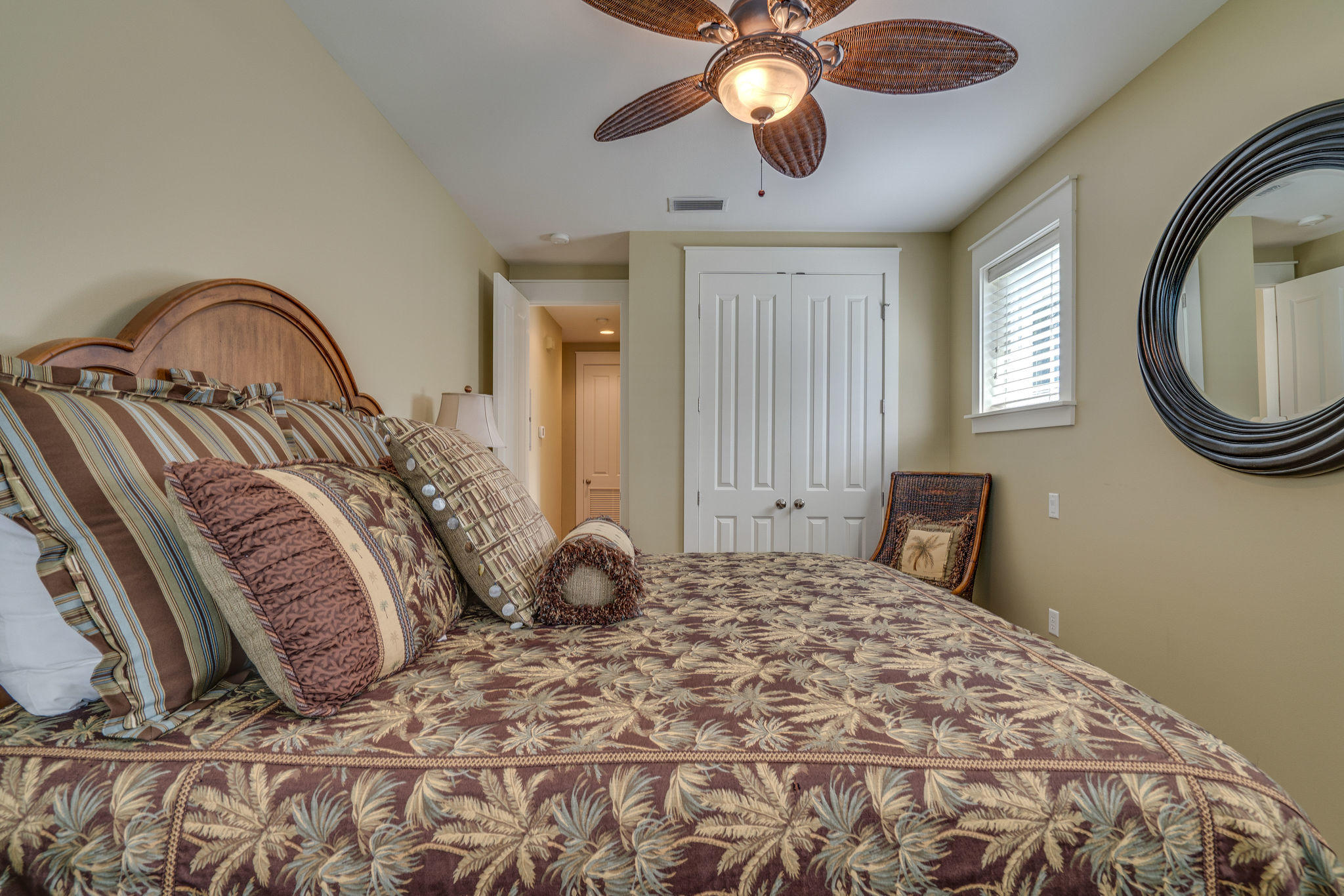 LAUREL GROVE - Residential