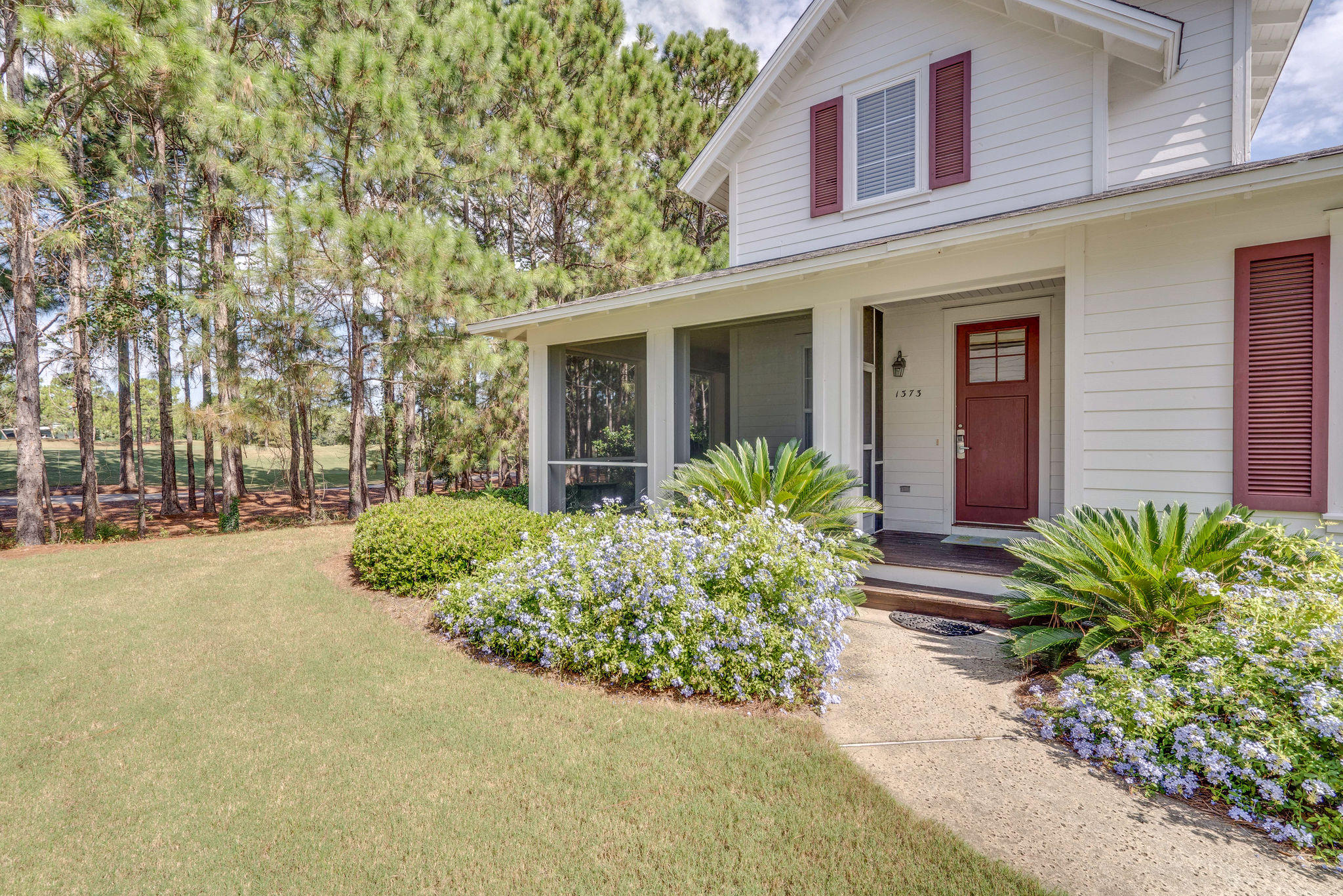 LAUREL GROVE - Residential