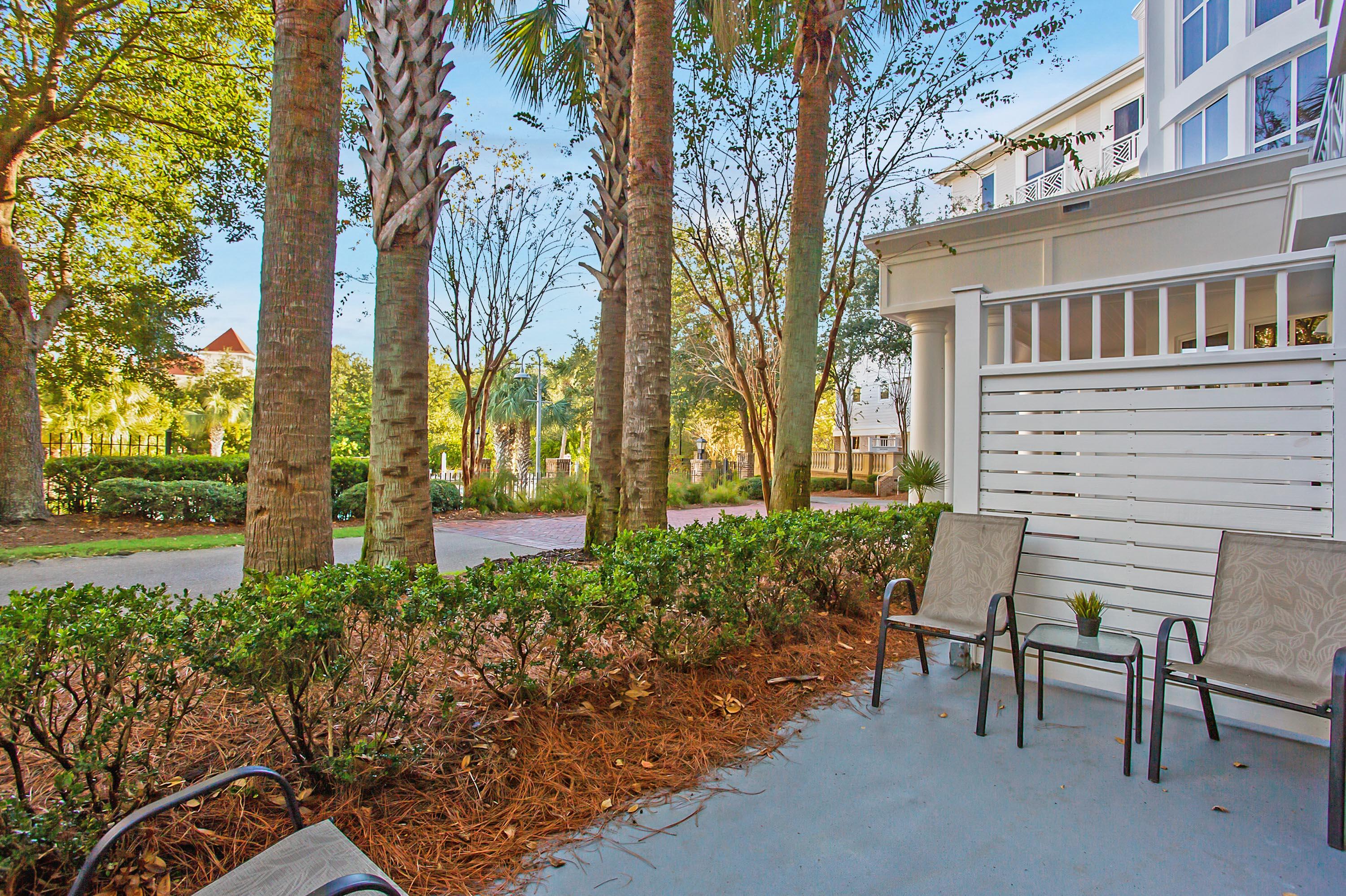 BAHIA CONDO - Residential