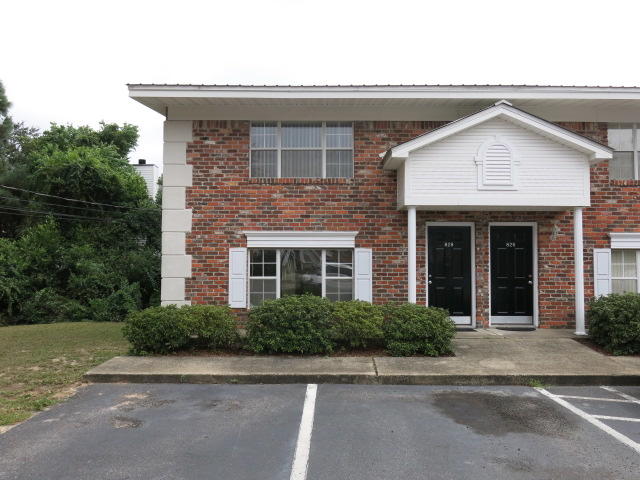 Well maintained 2 bedroom, 1.5 bath townhome. Convenient location. Washer and dryer may be included but not guaranteed. If provided they will be in as is condition, contact office for details. No smoking. No pets.