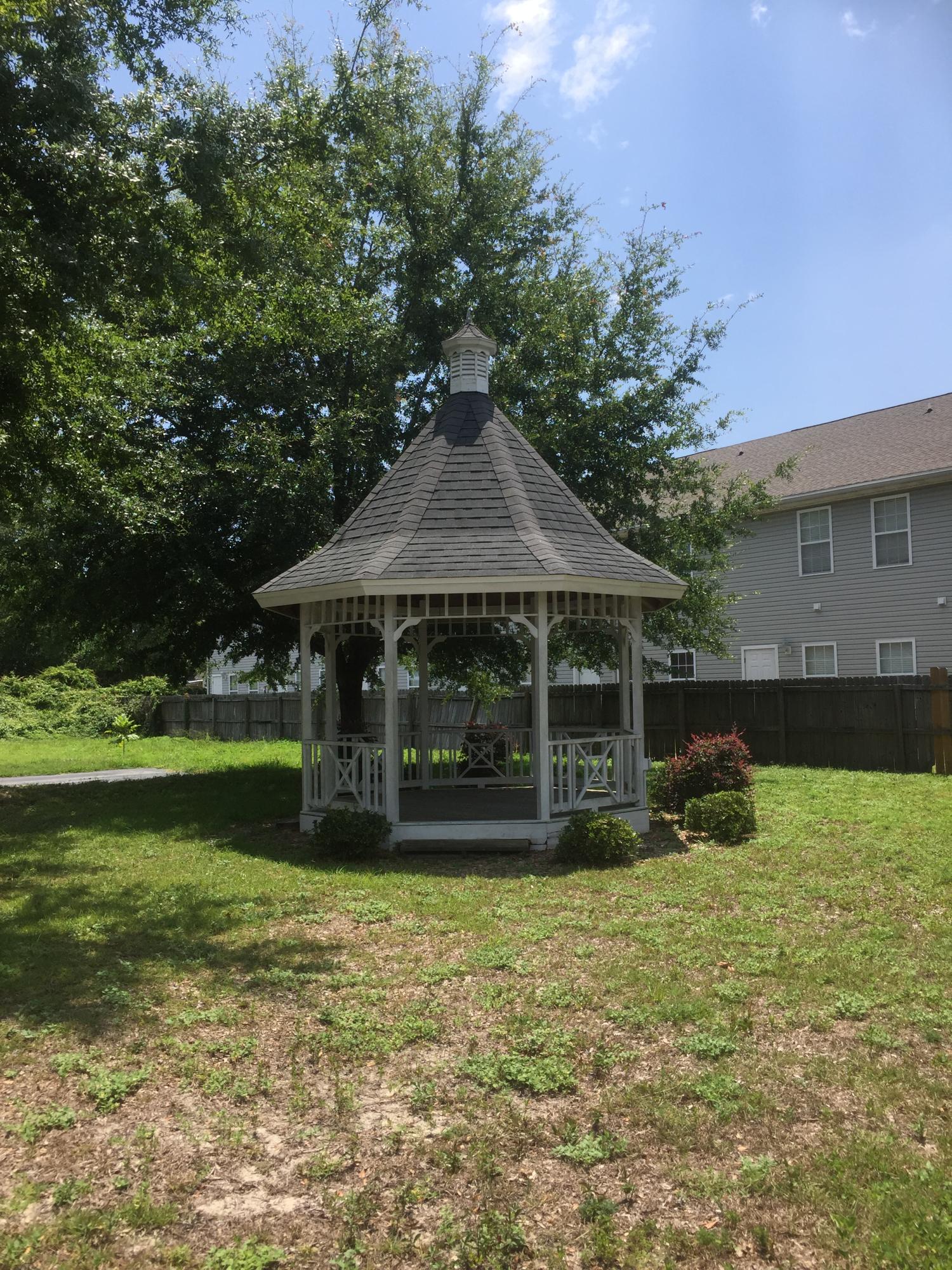 METES & BOUNDS - Residential Lease