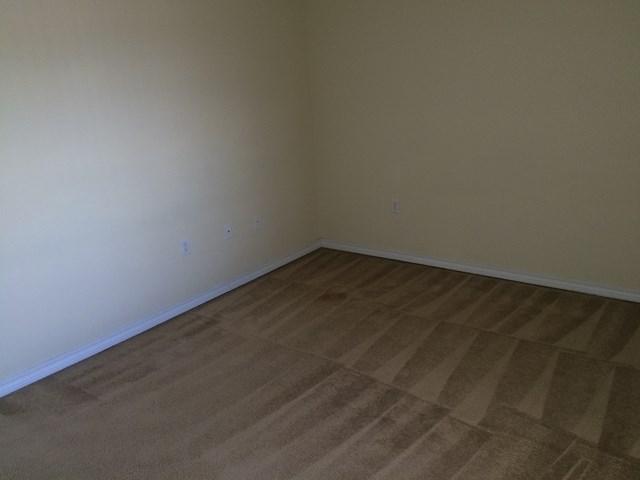 METES & BOUNDS - Residential Lease