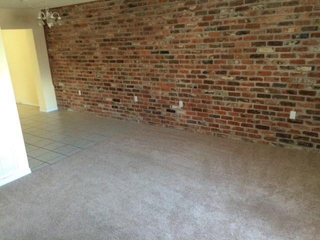 METES & BOUNDS - Residential Lease
