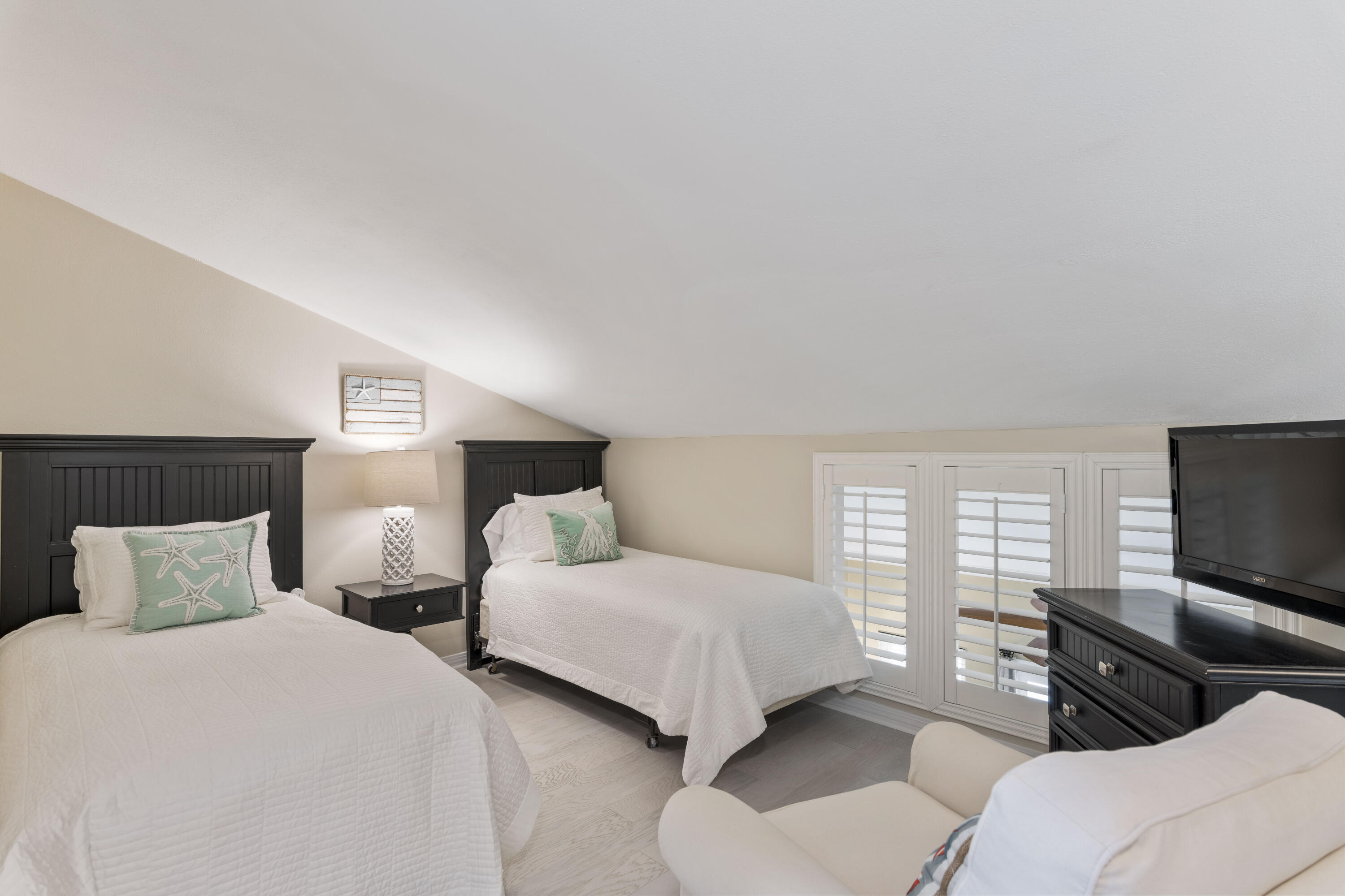 Sea Cove - Residential