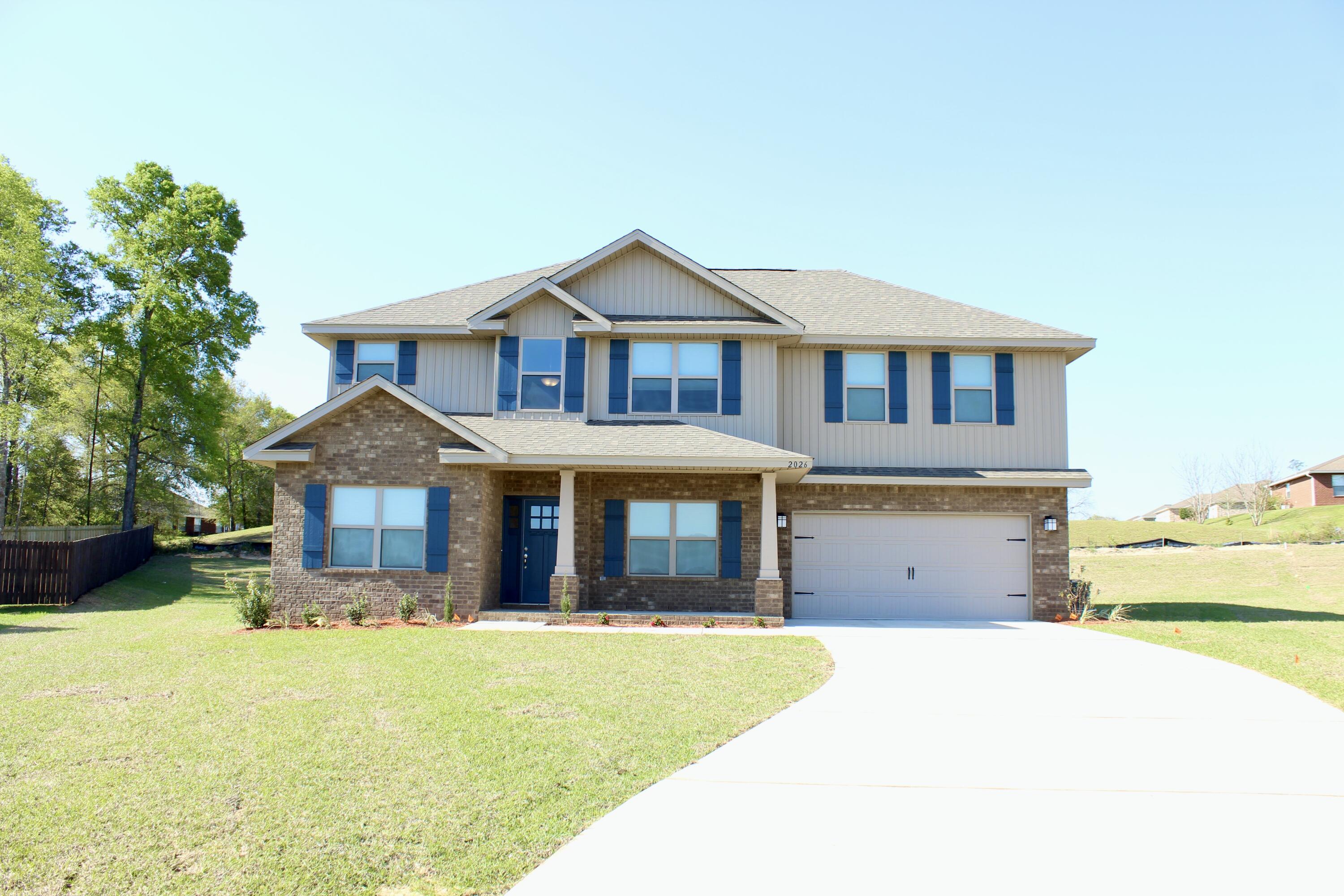 CHARLESTON PLACE - Residential