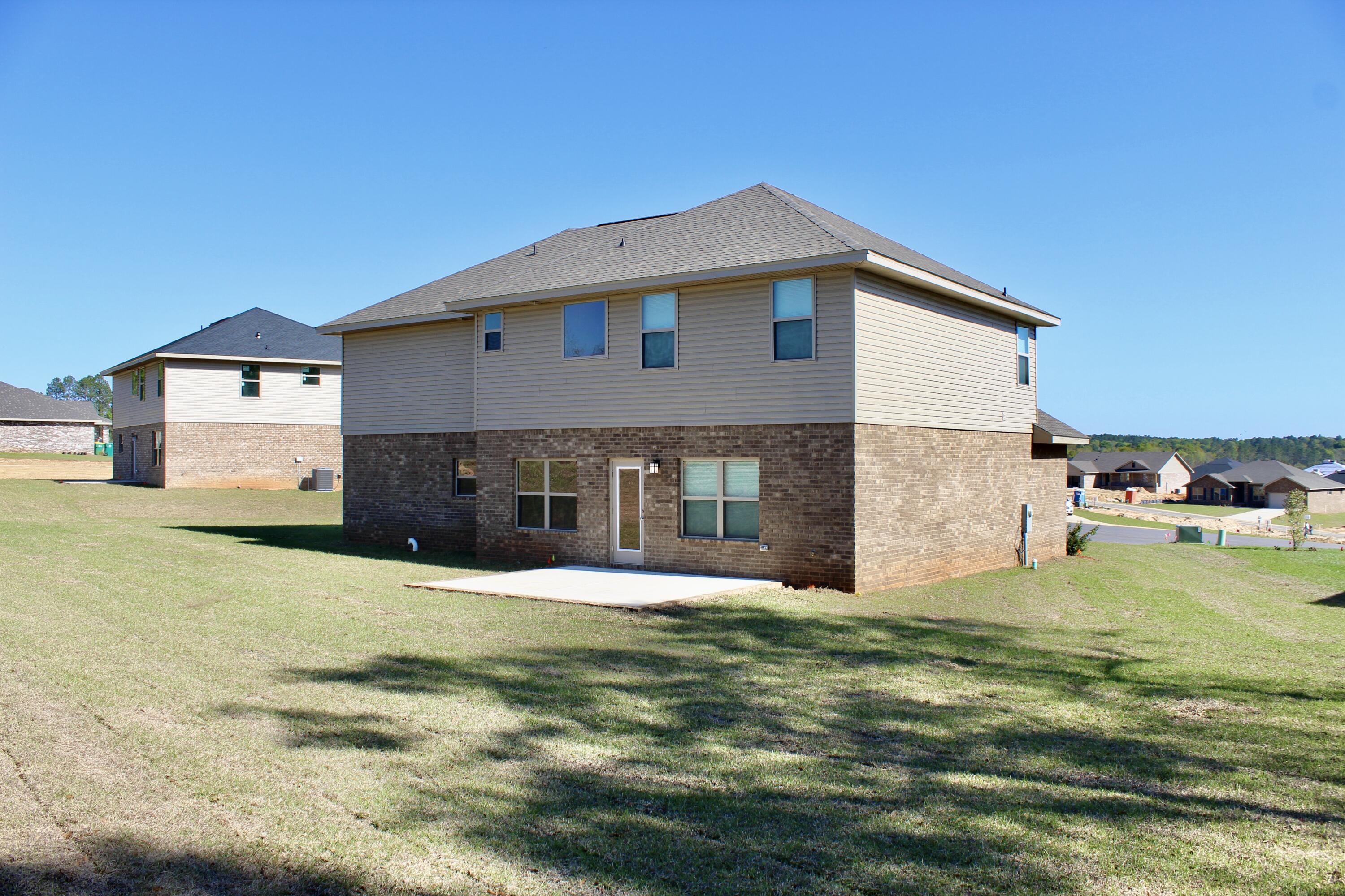 CHARLESTON PLACE - Residential