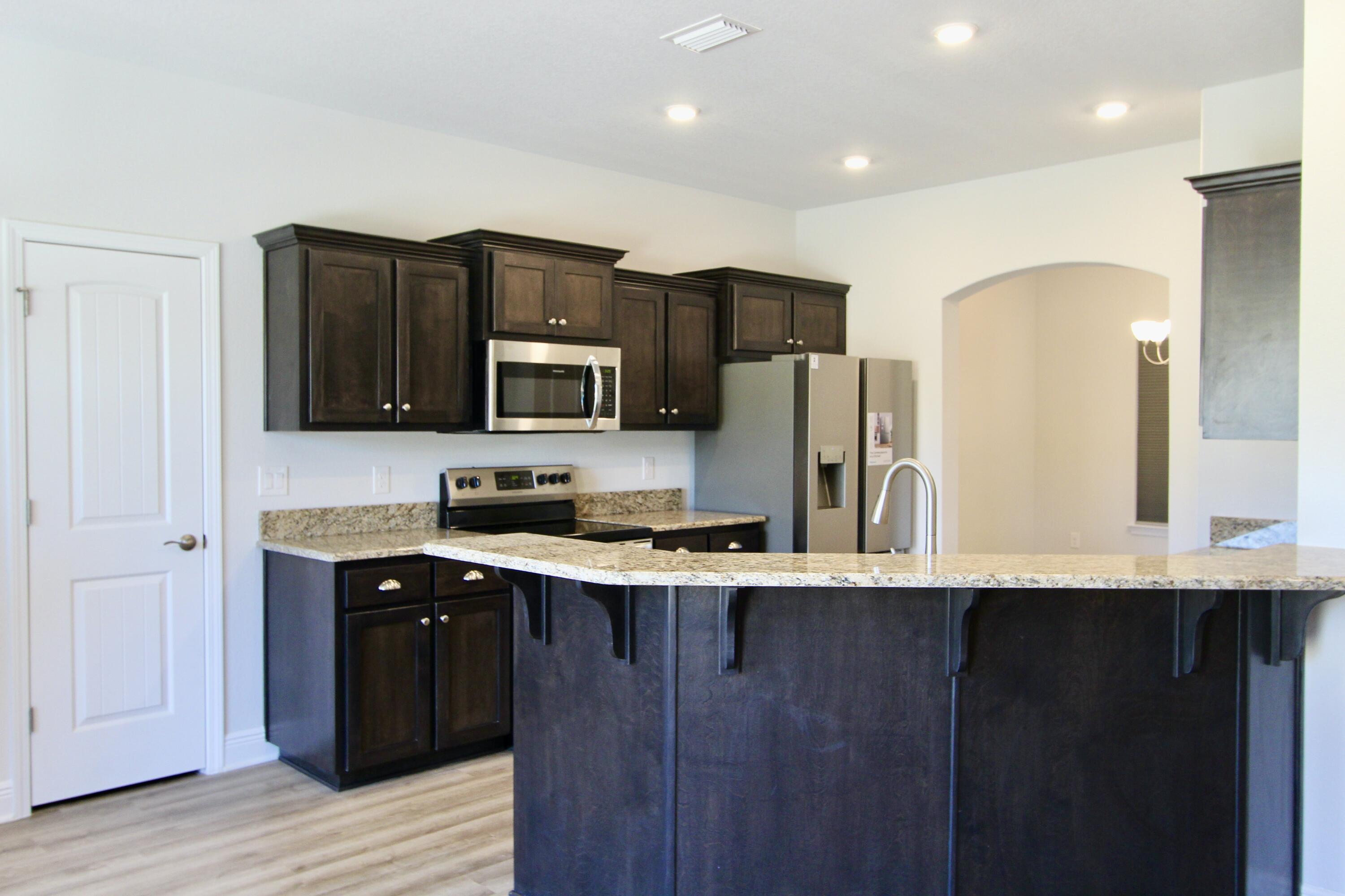 CHARLESTON PLACE - Residential