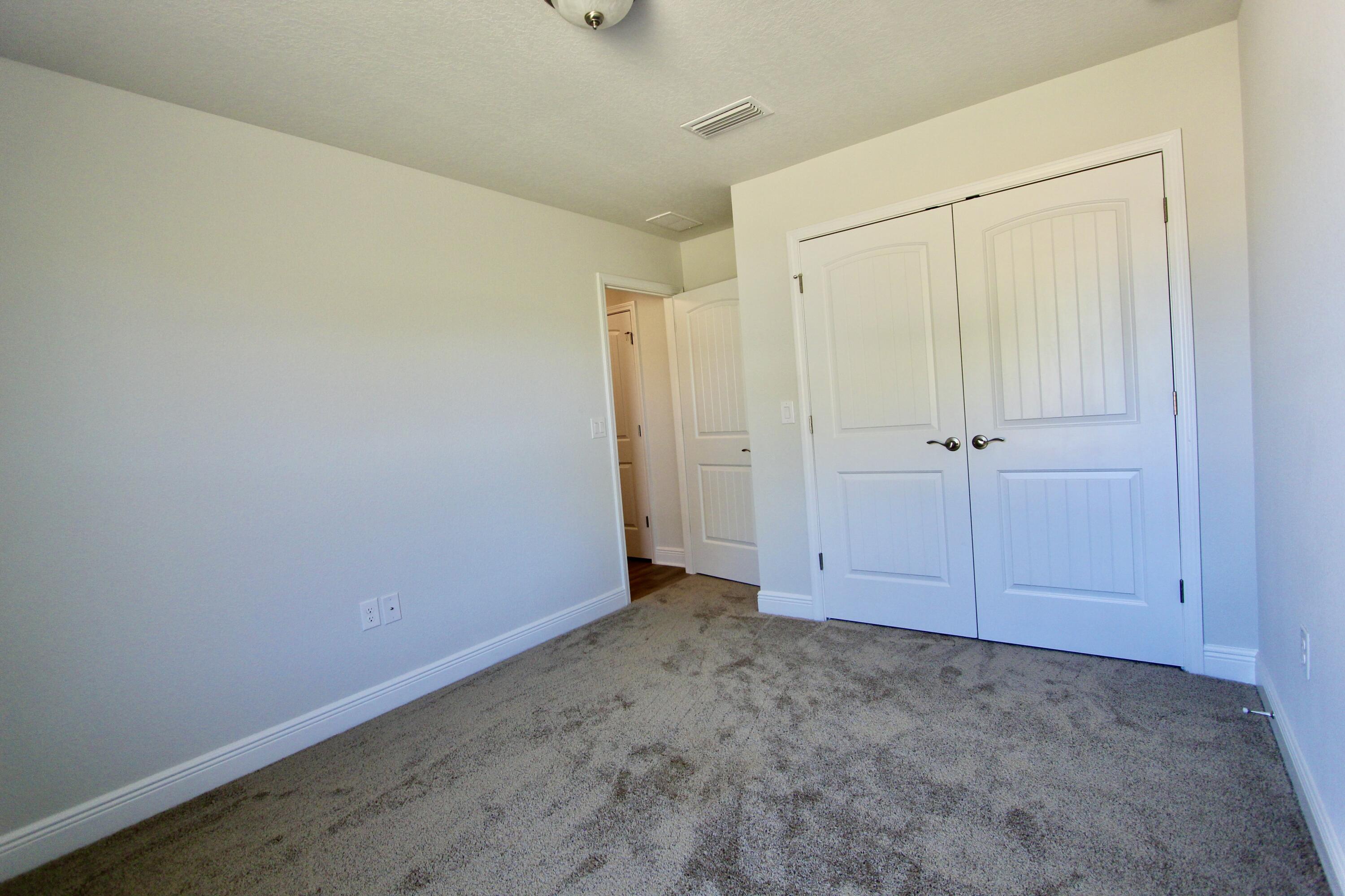 CHARLESTON PLACE - Residential
