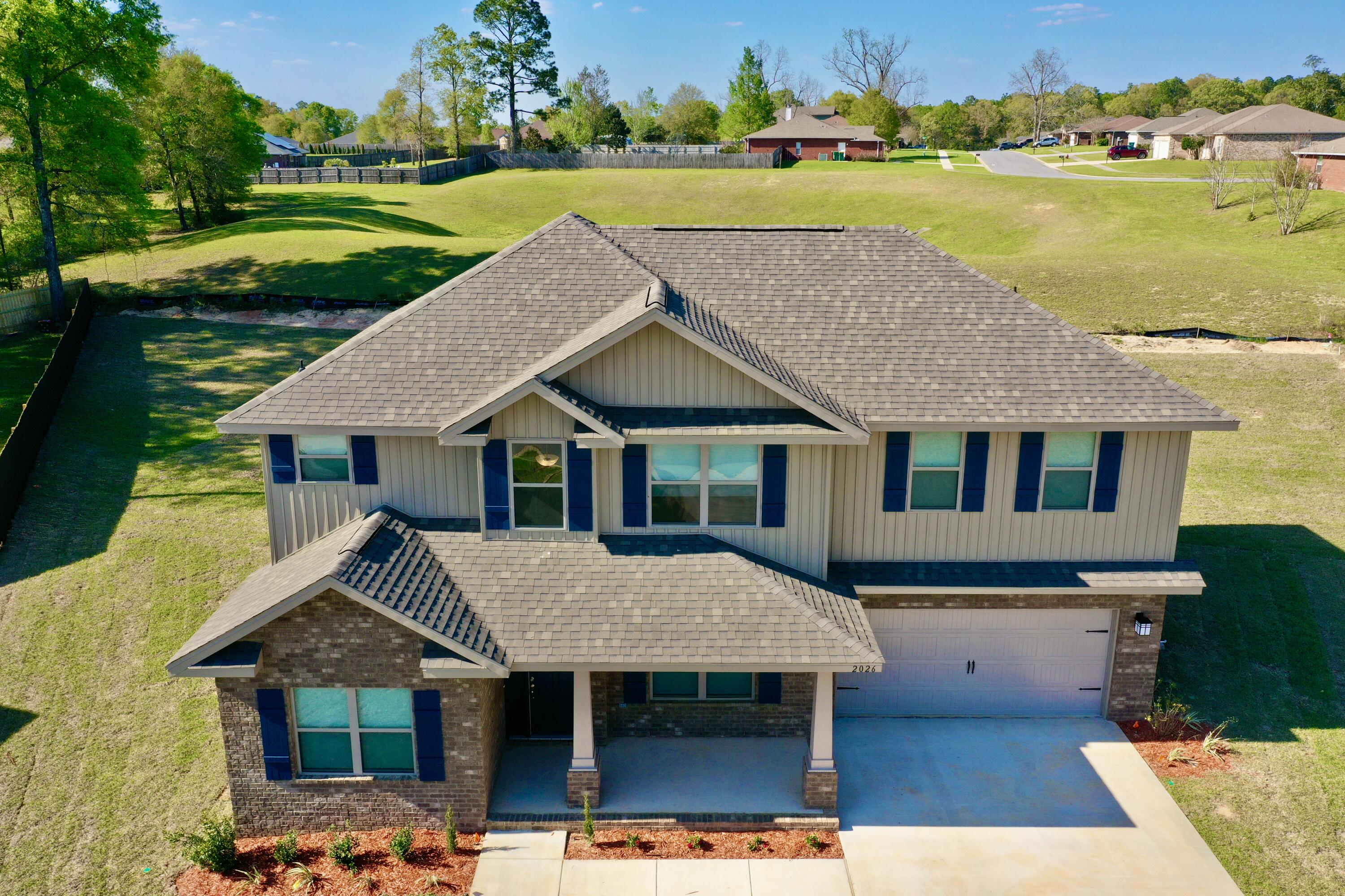CHARLESTON PLACE - Residential