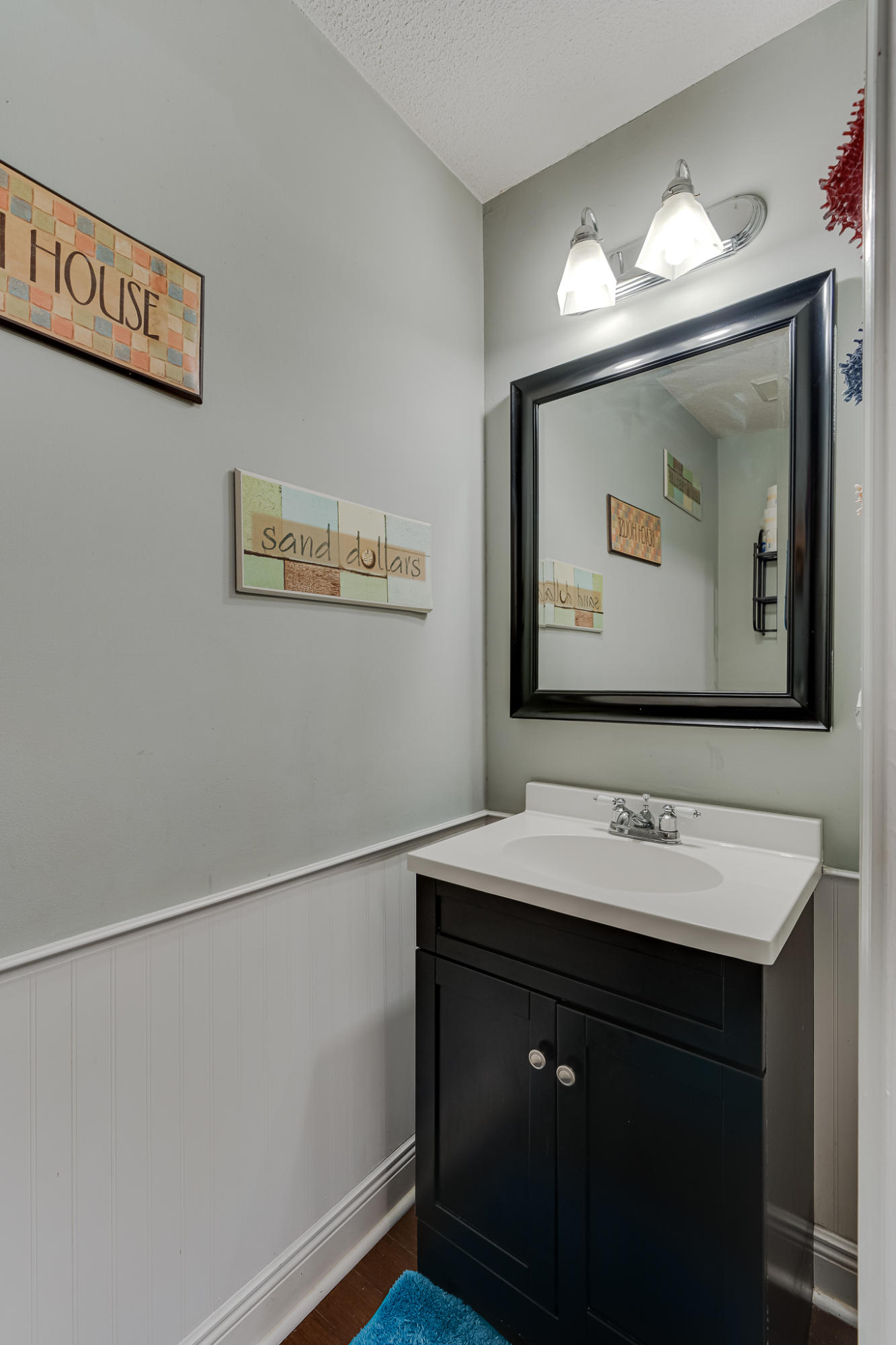 CRESCENT SHORES - Residential