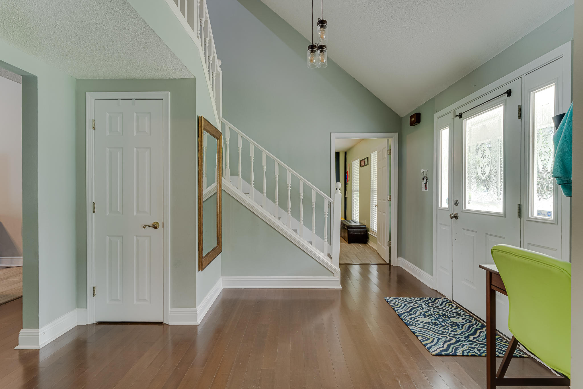 CRESCENT SHORES - Residential