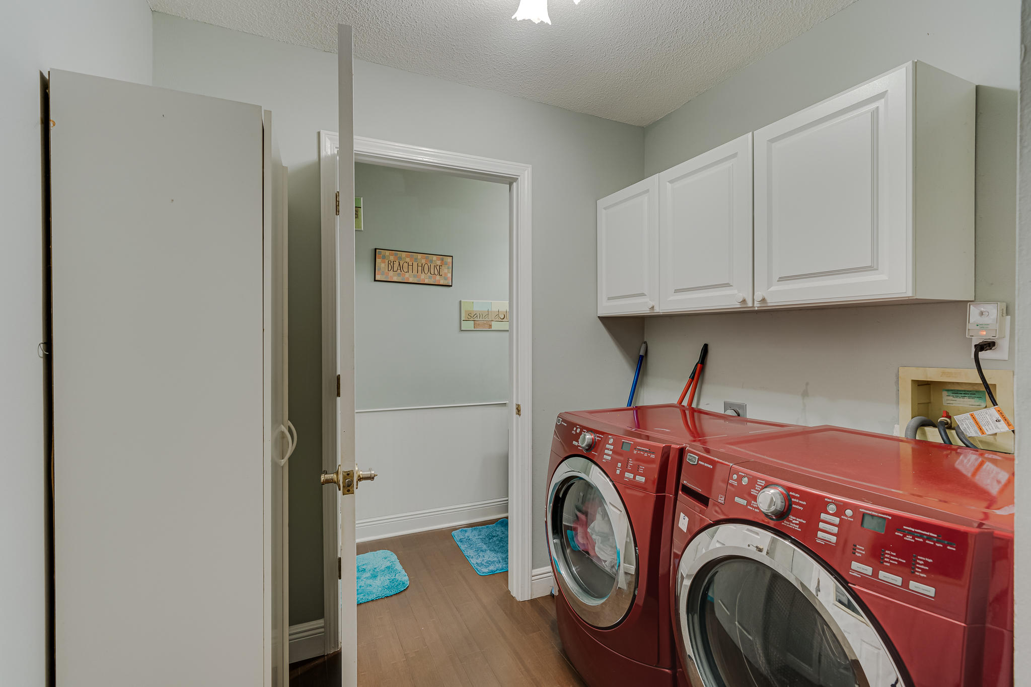 CRESCENT SHORES - Residential