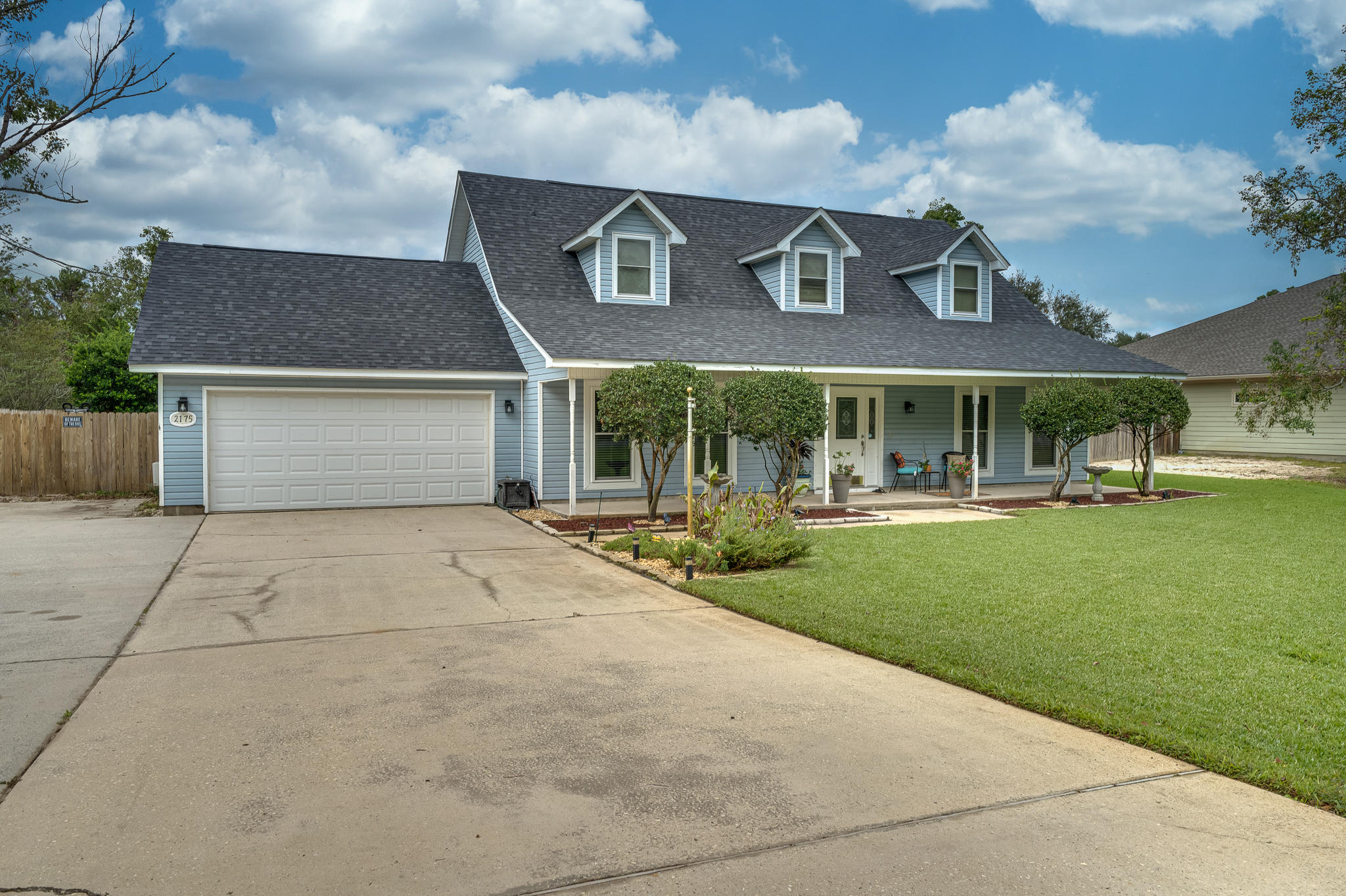 CRESCENT SHORES - Residential