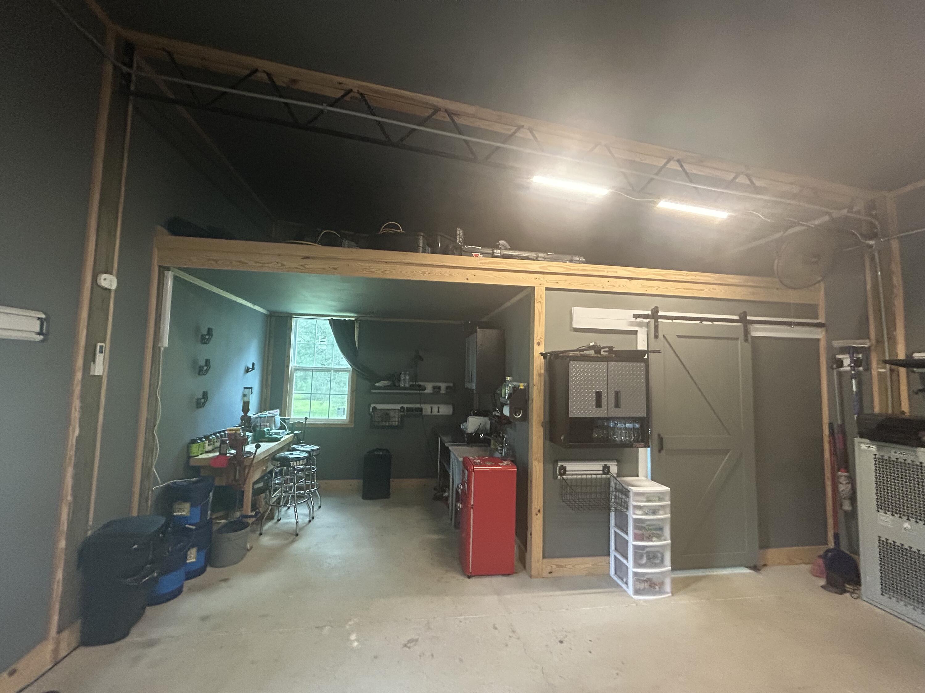 METES & BOUNDS - Farm