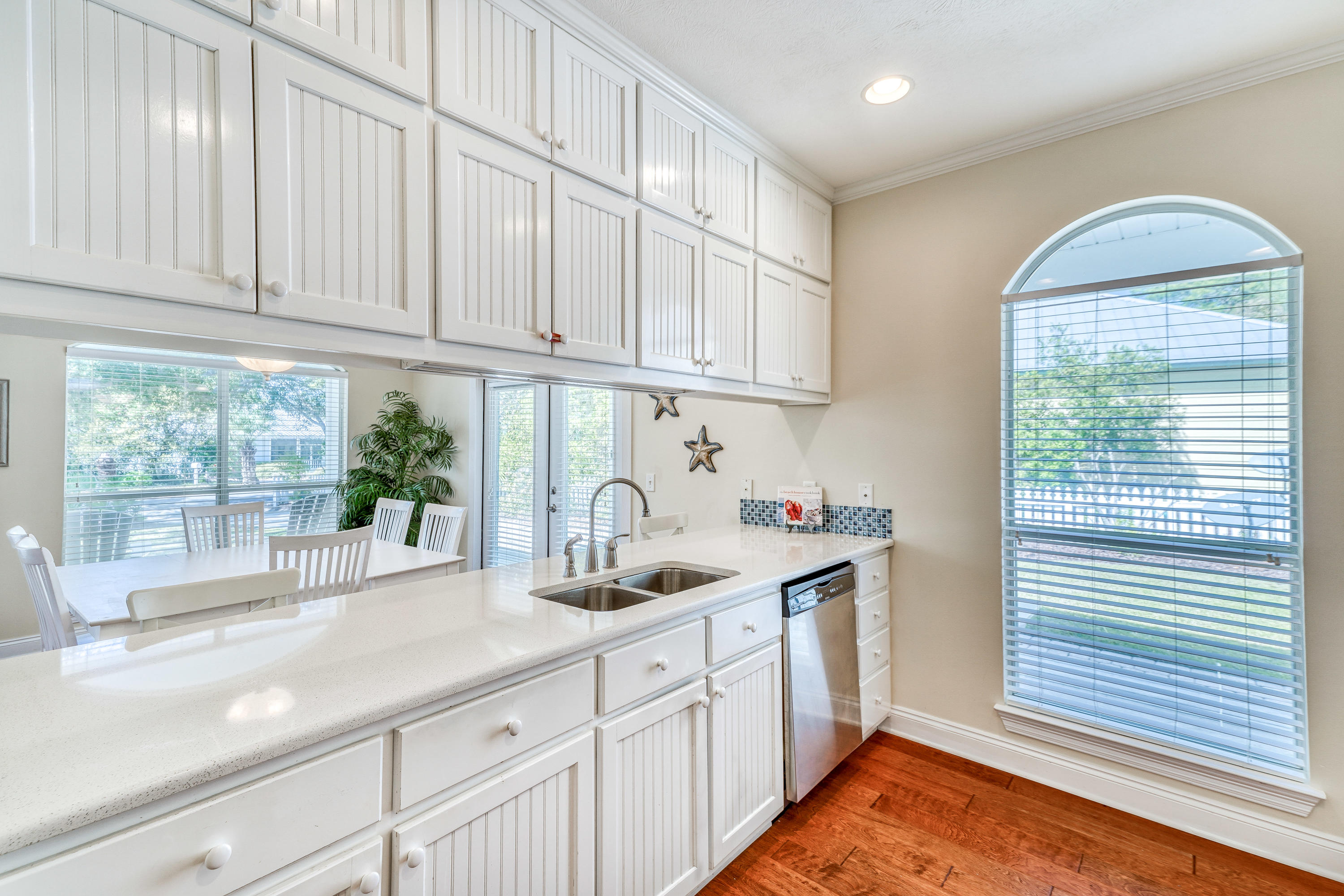 SEABREEZE EAST - Residential
