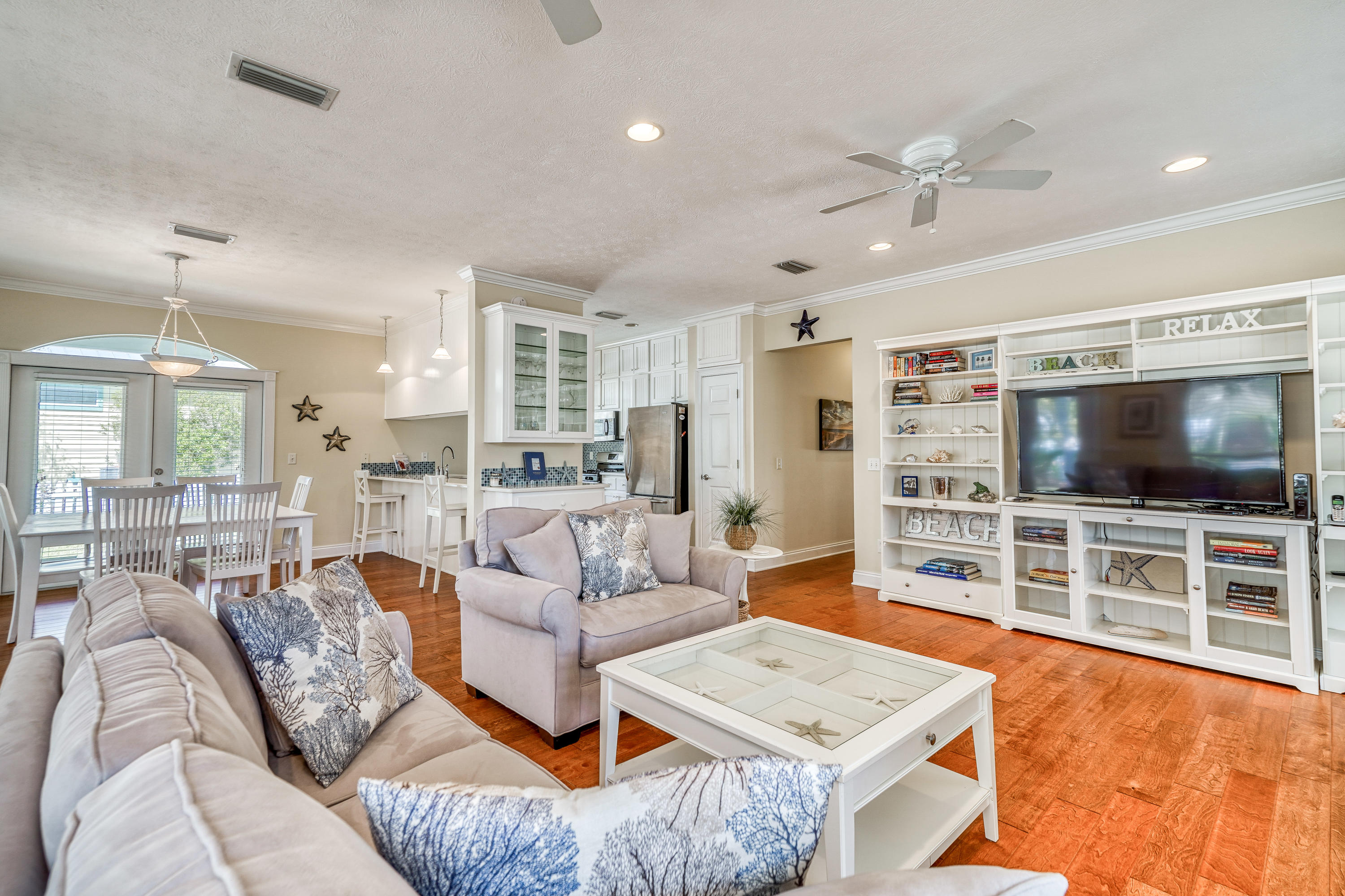 SEABREEZE EAST - Residential