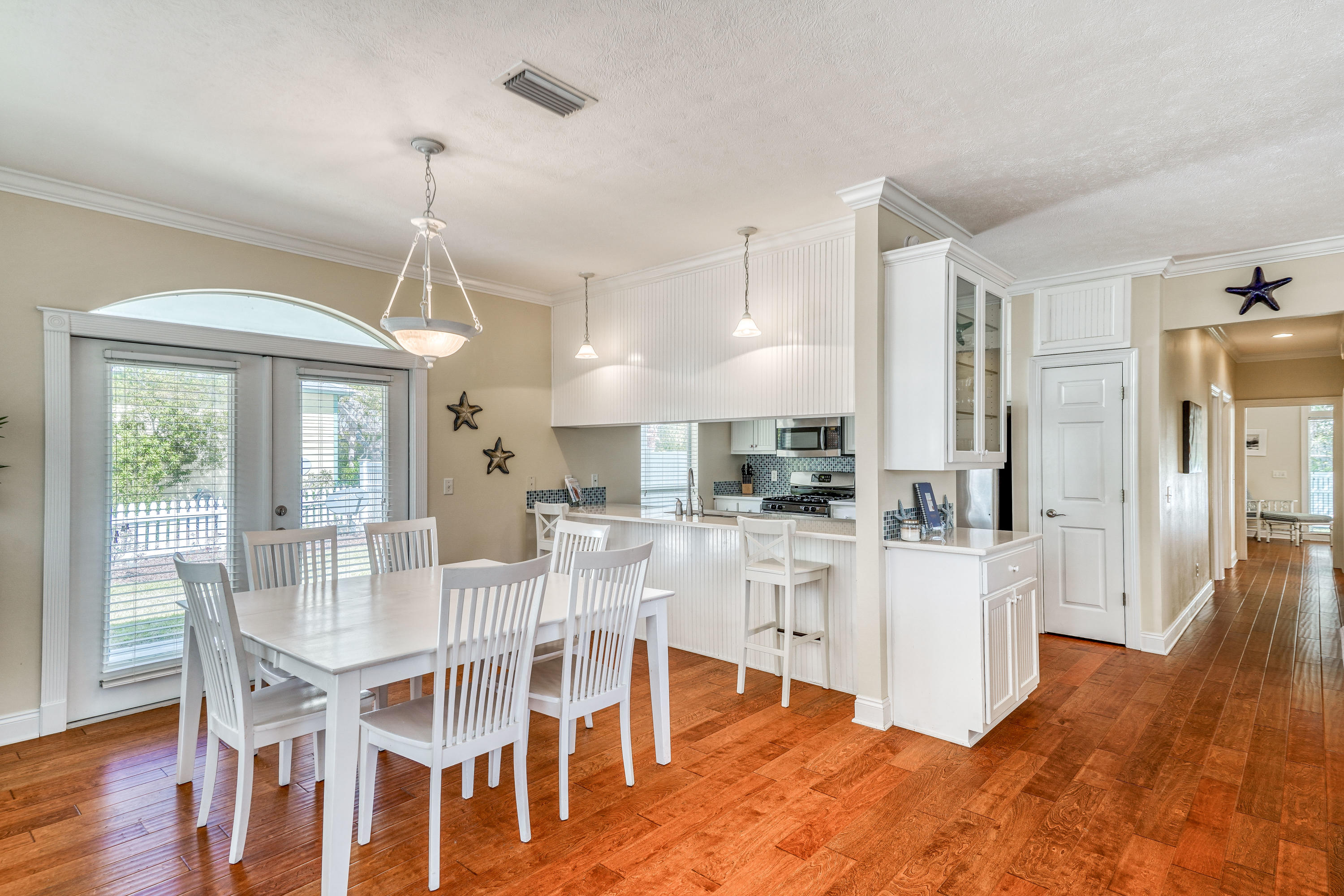 SEABREEZE EAST - Residential