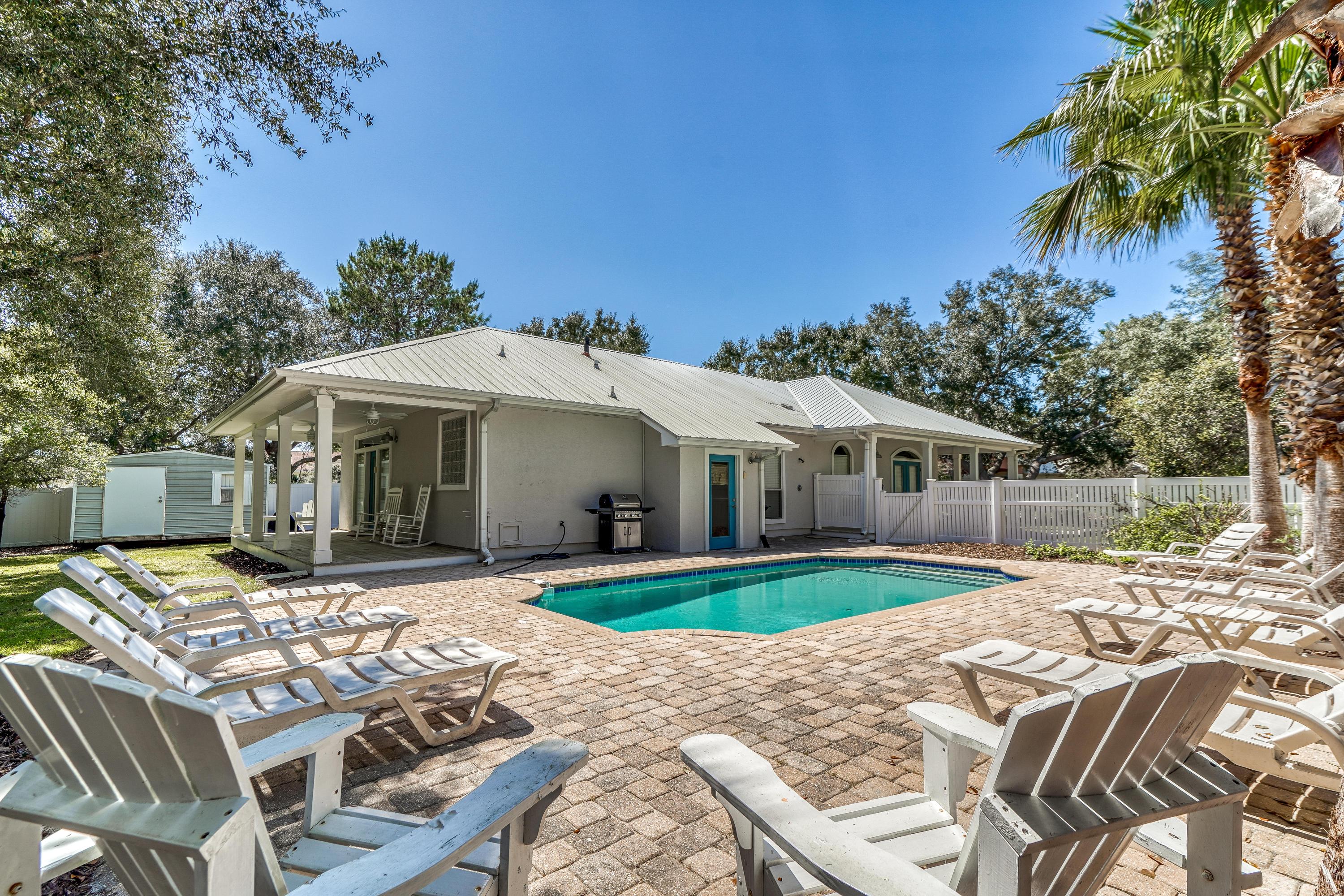 SEABREEZE EAST - Residential