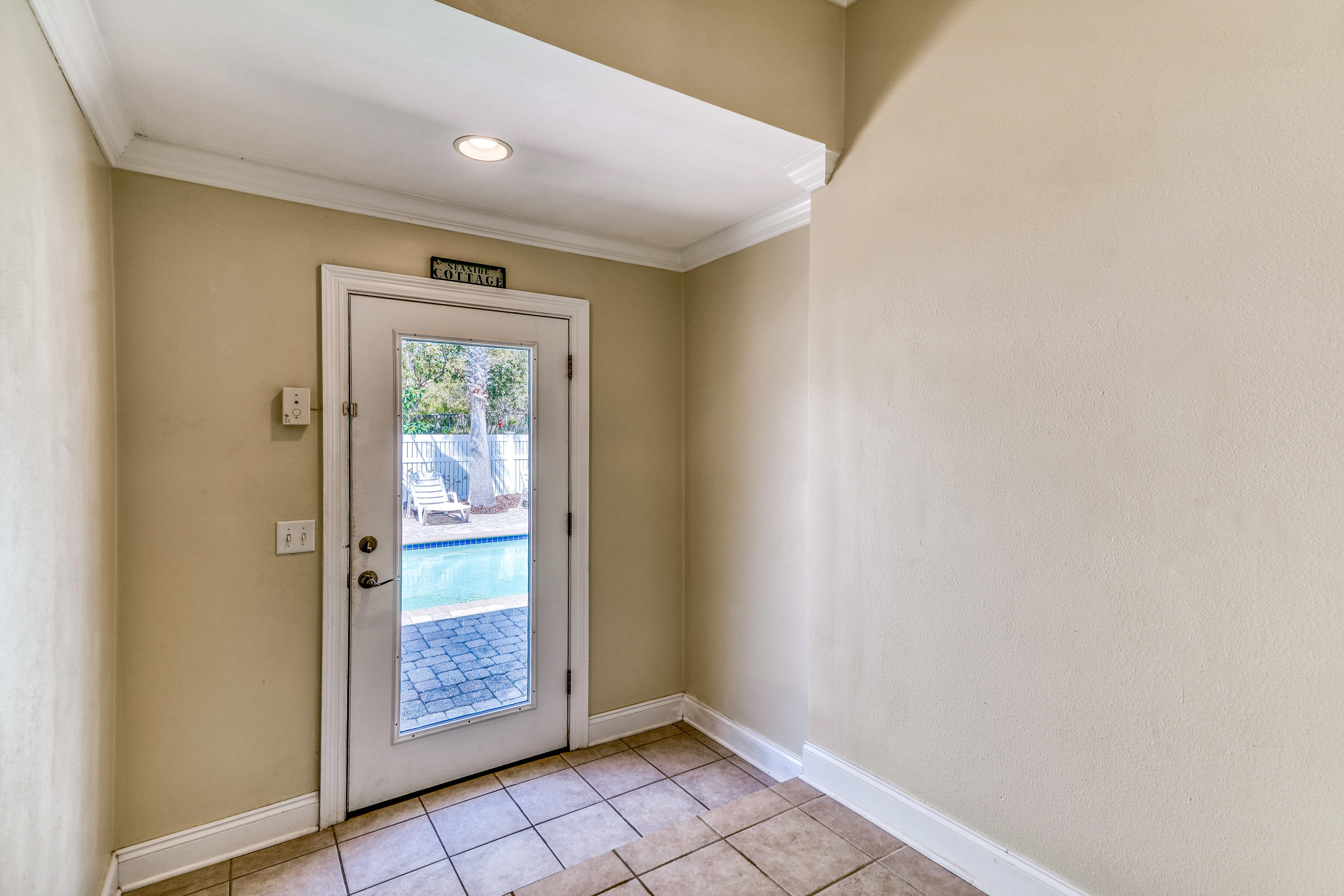 SEABREEZE EAST - Residential