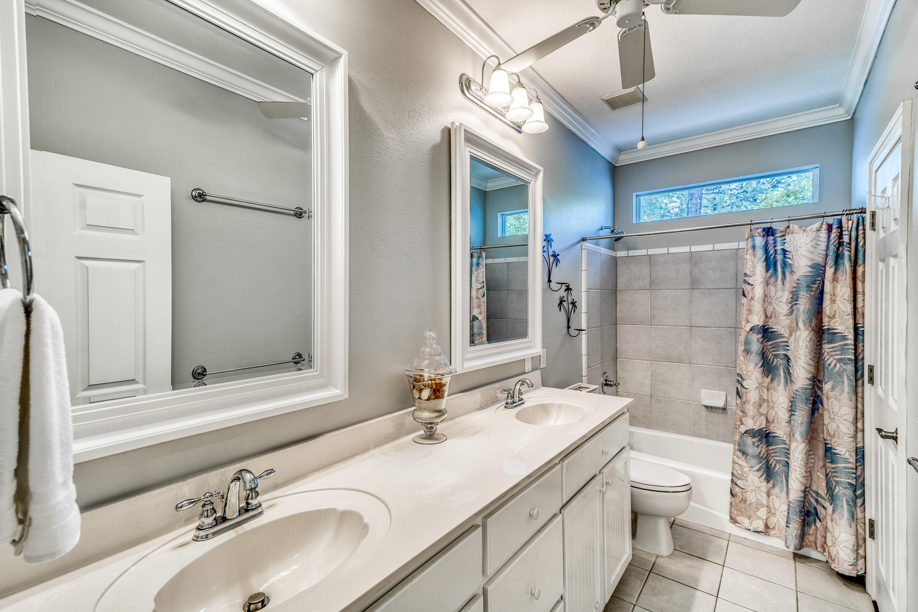 SEABREEZE EAST - Residential