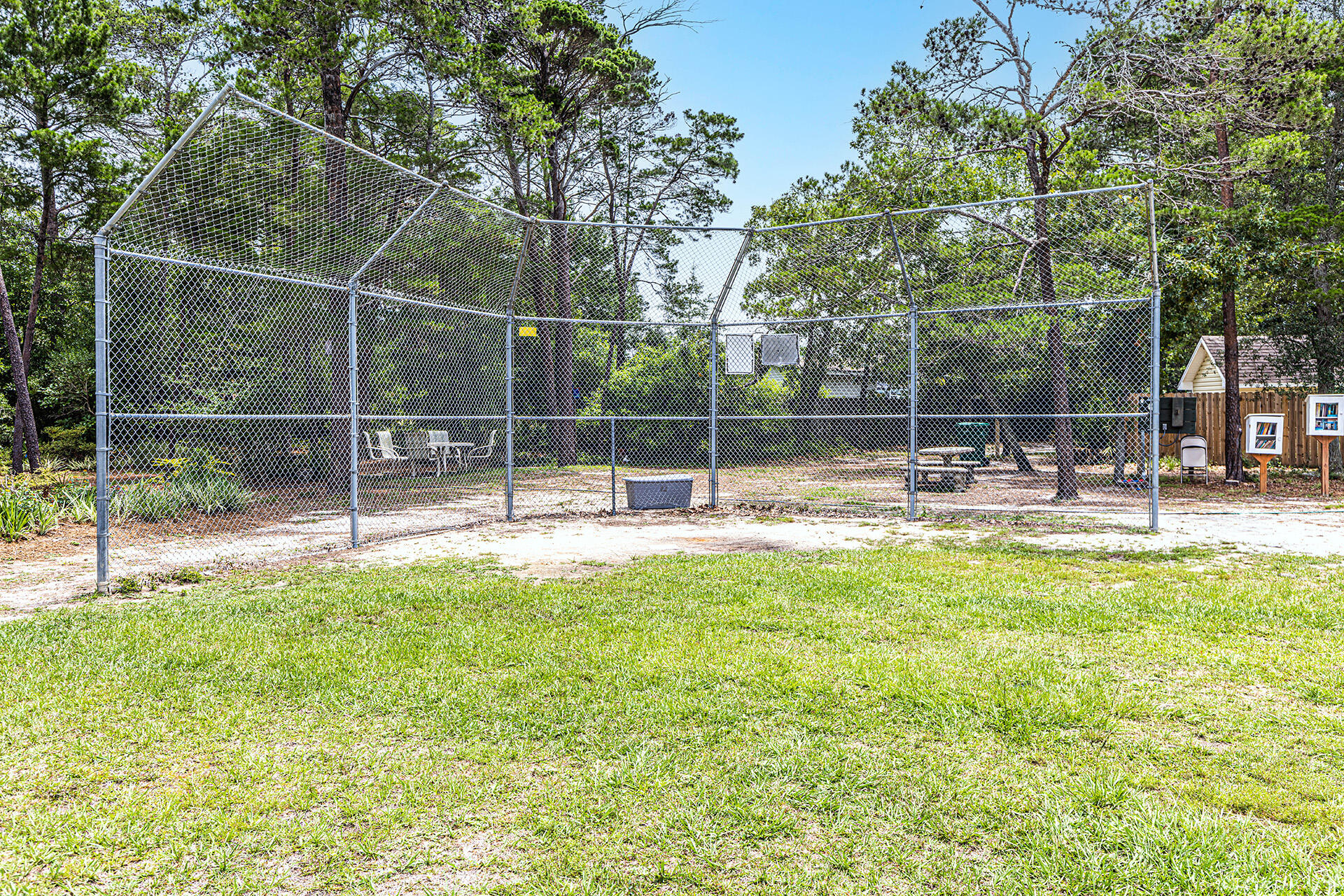 BRISTOL VILLAGE RAINTREE ESTATES - Residential