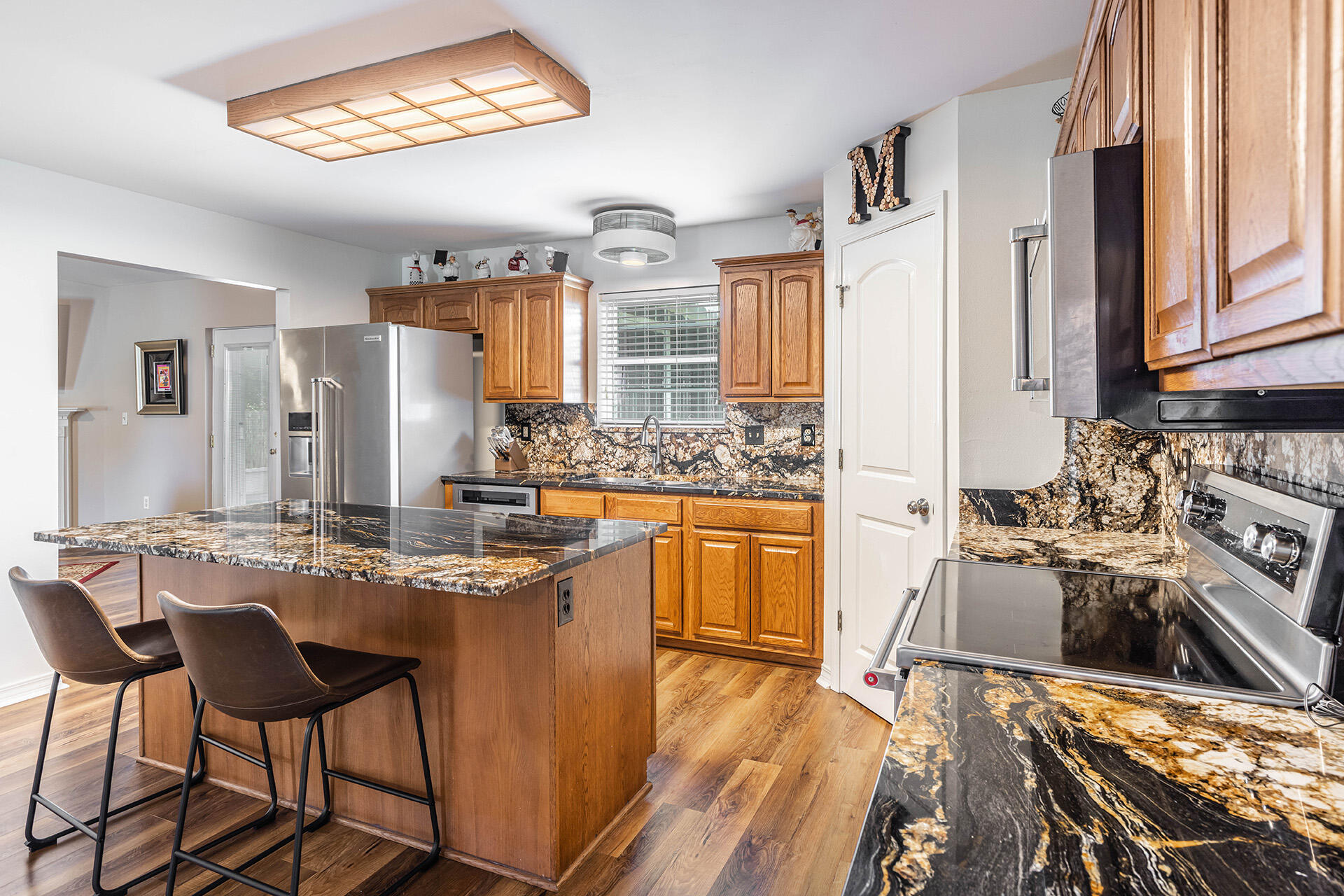 BRISTOL VILLAGE RAINTREE ESTATES - Residential